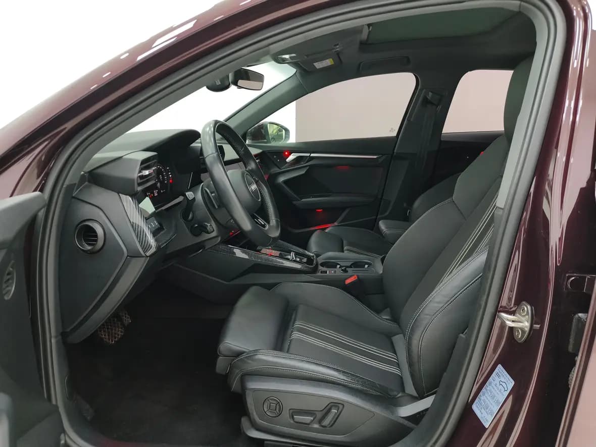 Audi A3 2021 г. 28063 км. — фото 10