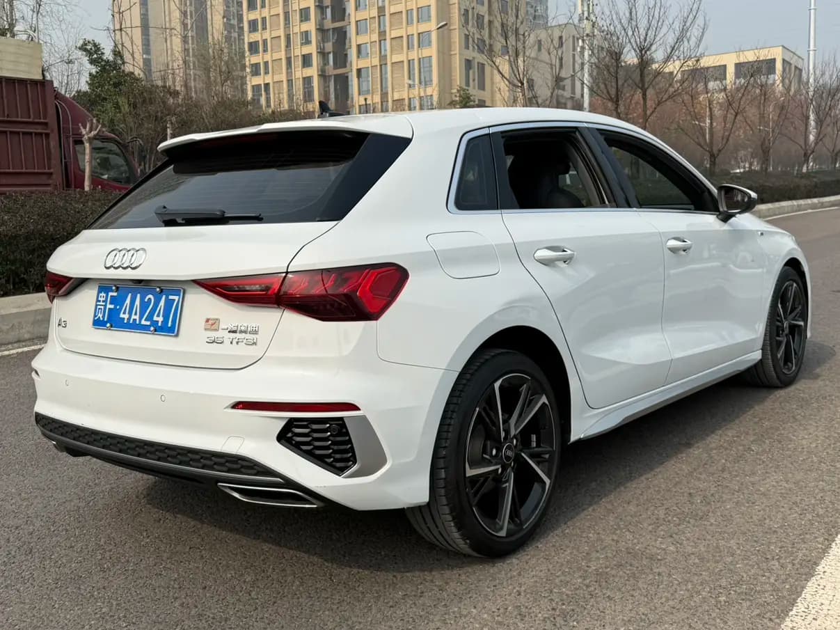 Audi A3 2022 г. 72064 км. — фото 6