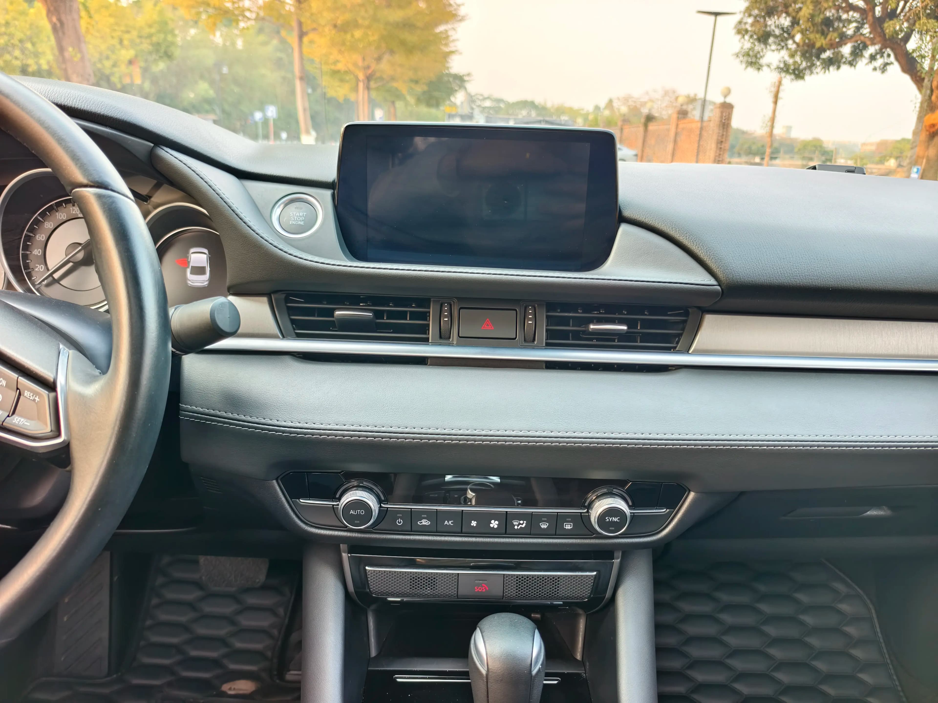 Mazda Atenza 2021 г. 54130 км. — фото 11