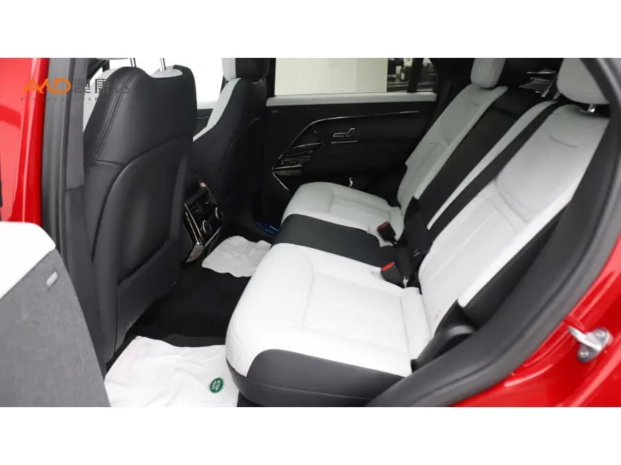 Land Rover Range Rover Sport PHEV 2024 г. 21568 км. — фото 7