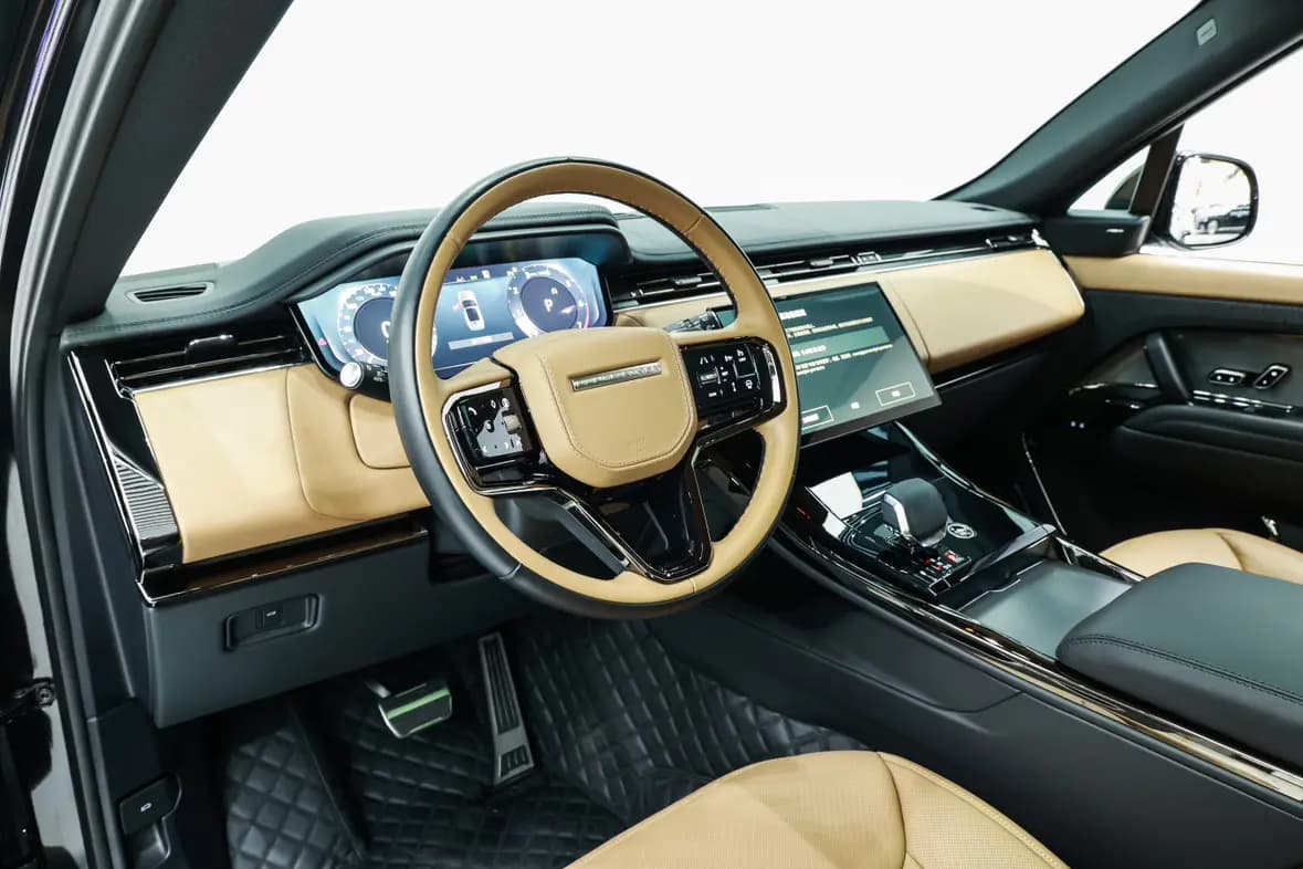 Land Rover Range Rover Sport 2024 г. 28569 км. — фото 18