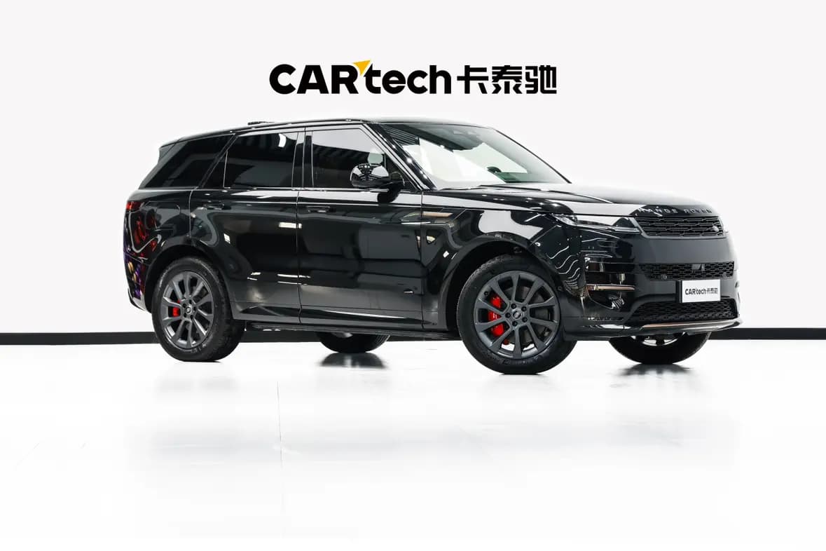 Land Rover Range Rover Sport 2024 г. 28569 км. — фото 3