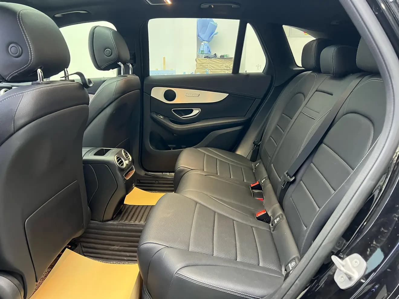 Mercedes-Benz GLC 2021 г. 53077 км. — фото 27
