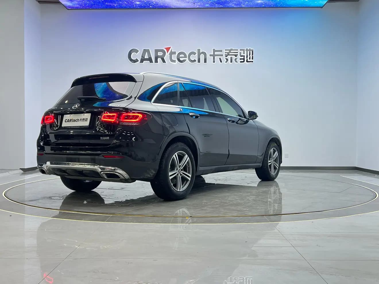 Mercedes-Benz GLC 2021 г. 53077 км. — фото 5