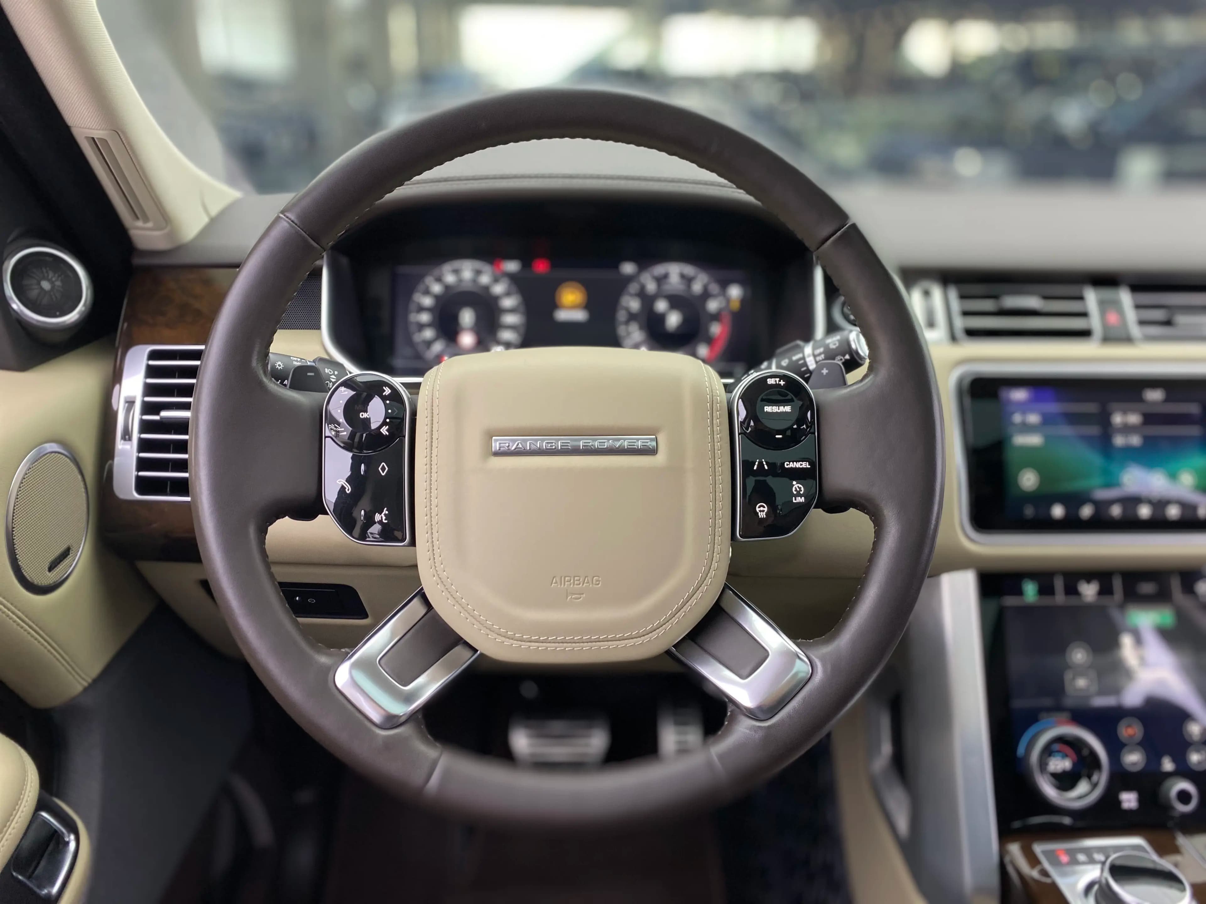 Land Rover Range rover 2022 г. 75093 км. — фото 26