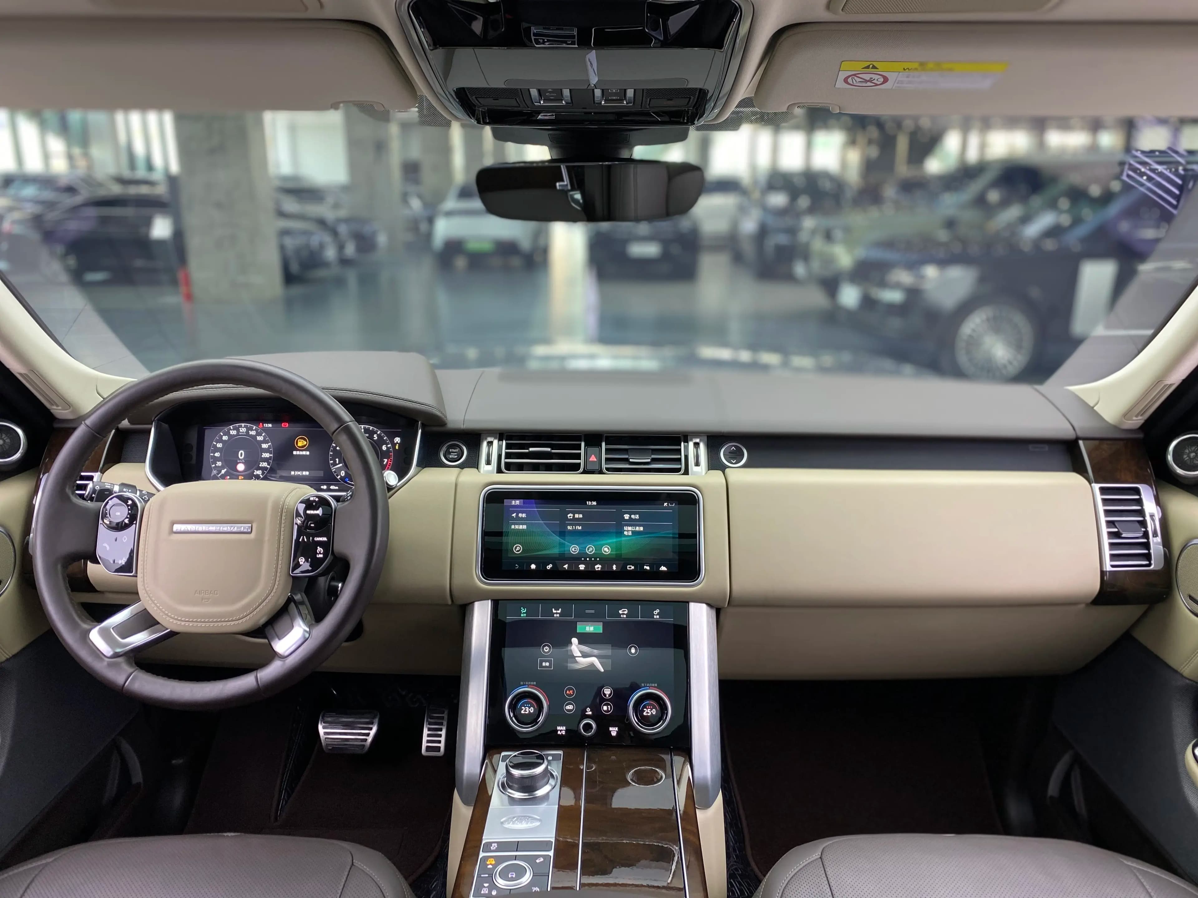 Land Rover Range rover 2022 г. 75093 км. — фото 30