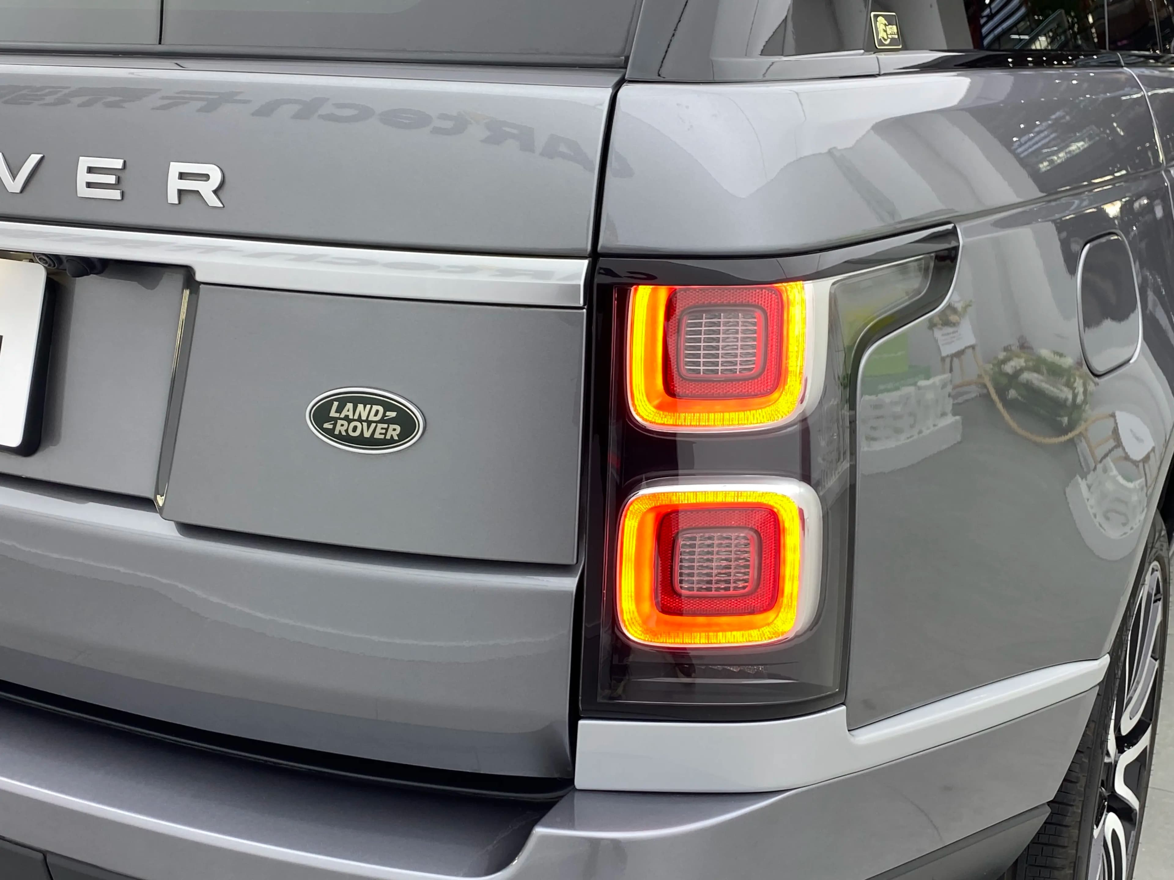 Land Rover Range rover 2022 г. 75093 км. — фото 7