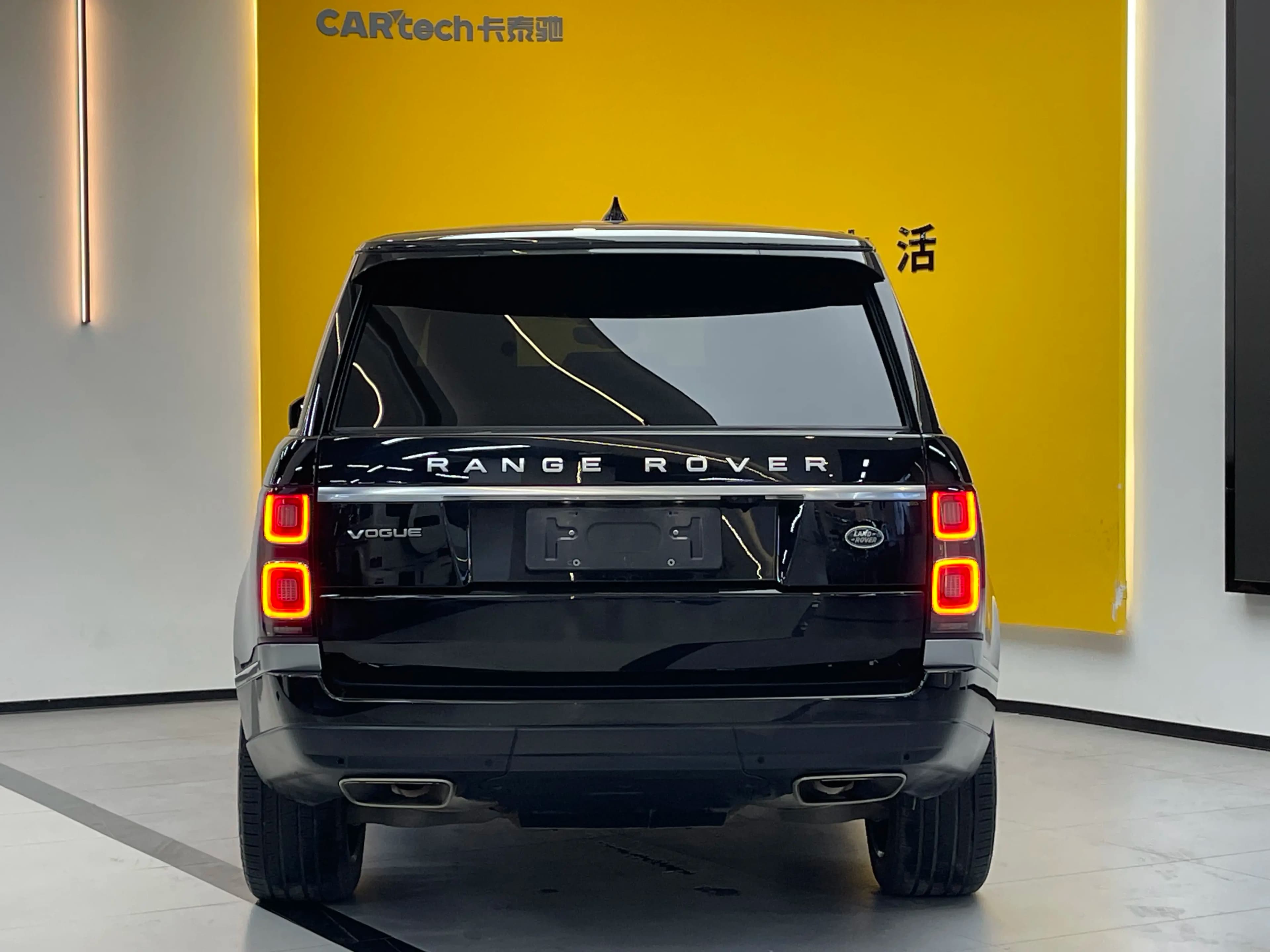 Land Rover Range rover 2022 г. 70094 км. — фото 6