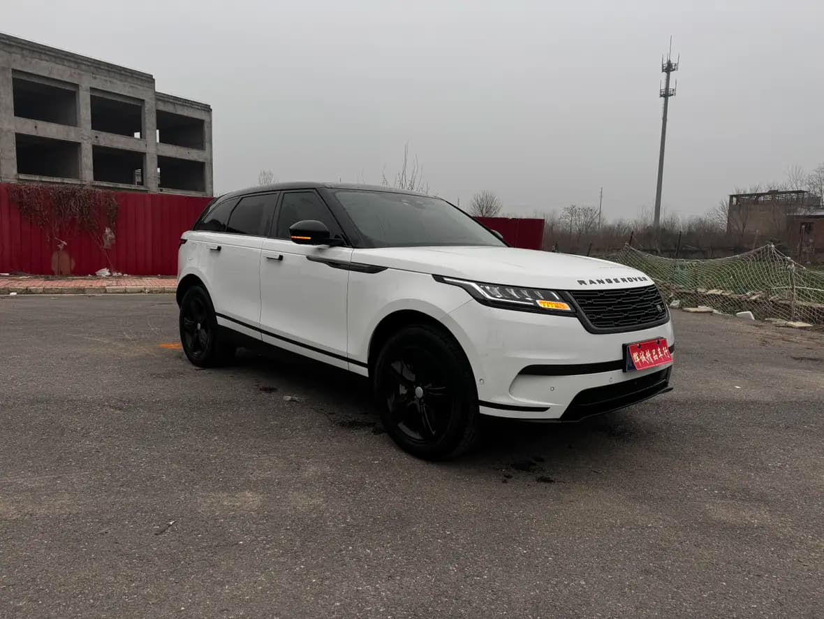 Land Rover Range Rover Velar 2024 г. 30119 км. — фото 3