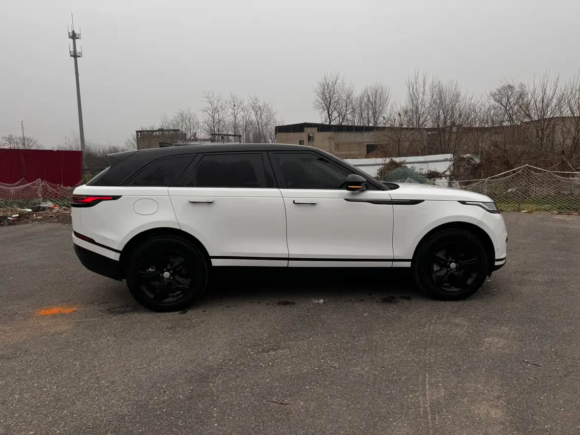 Land Rover Range Rover Velar 2024 г. 30119 км. — фото 4