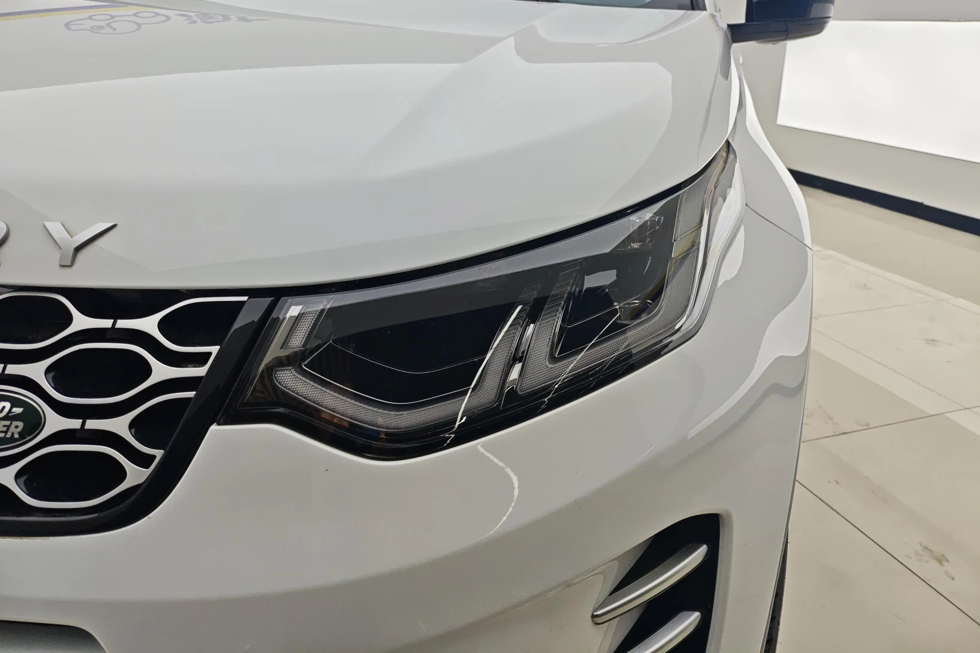 Land Rover Discover Sports 2023 г. 45971 км. — фото 4