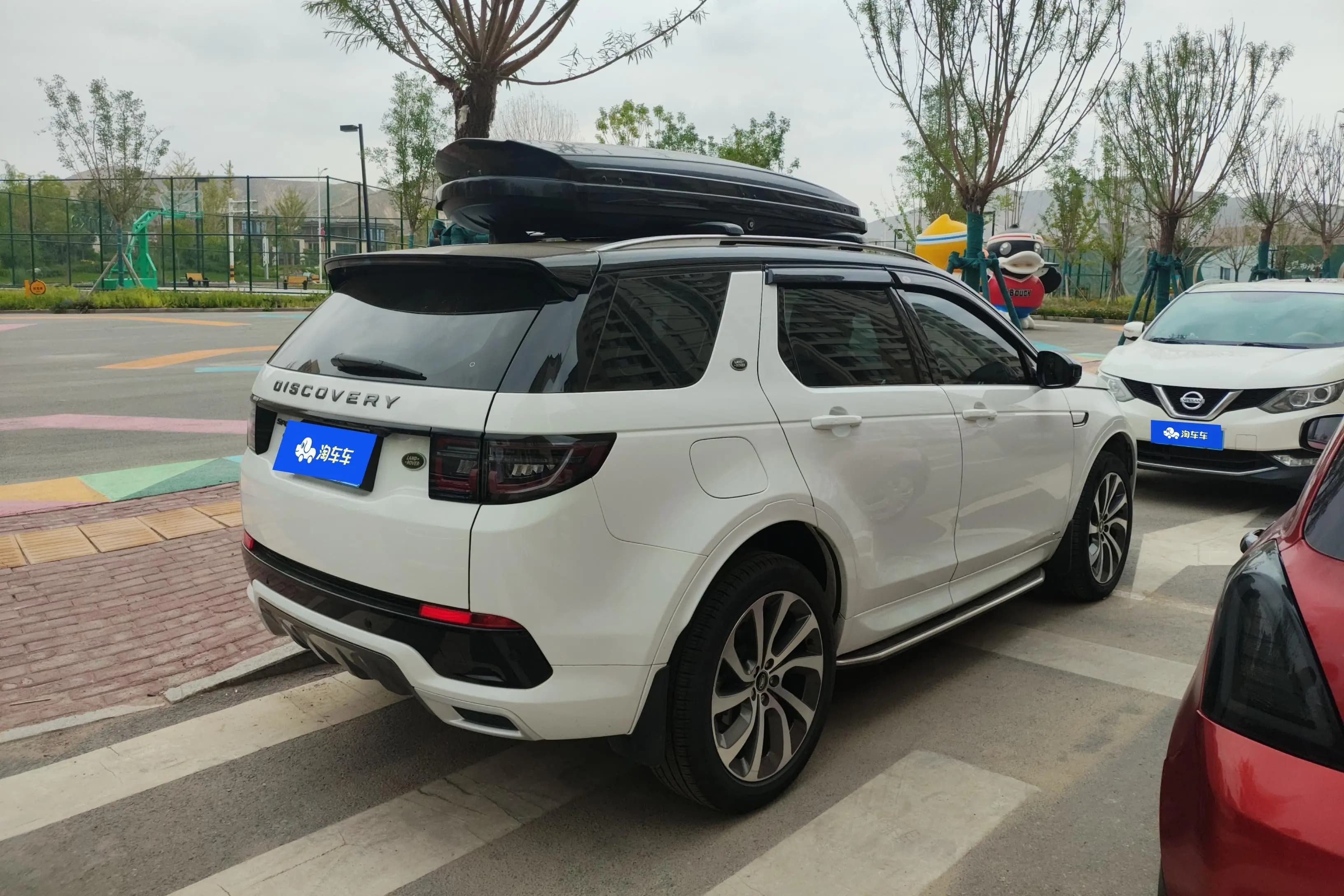 Land Rover Discover Sports 2021 г. 39595 км. — фото 3