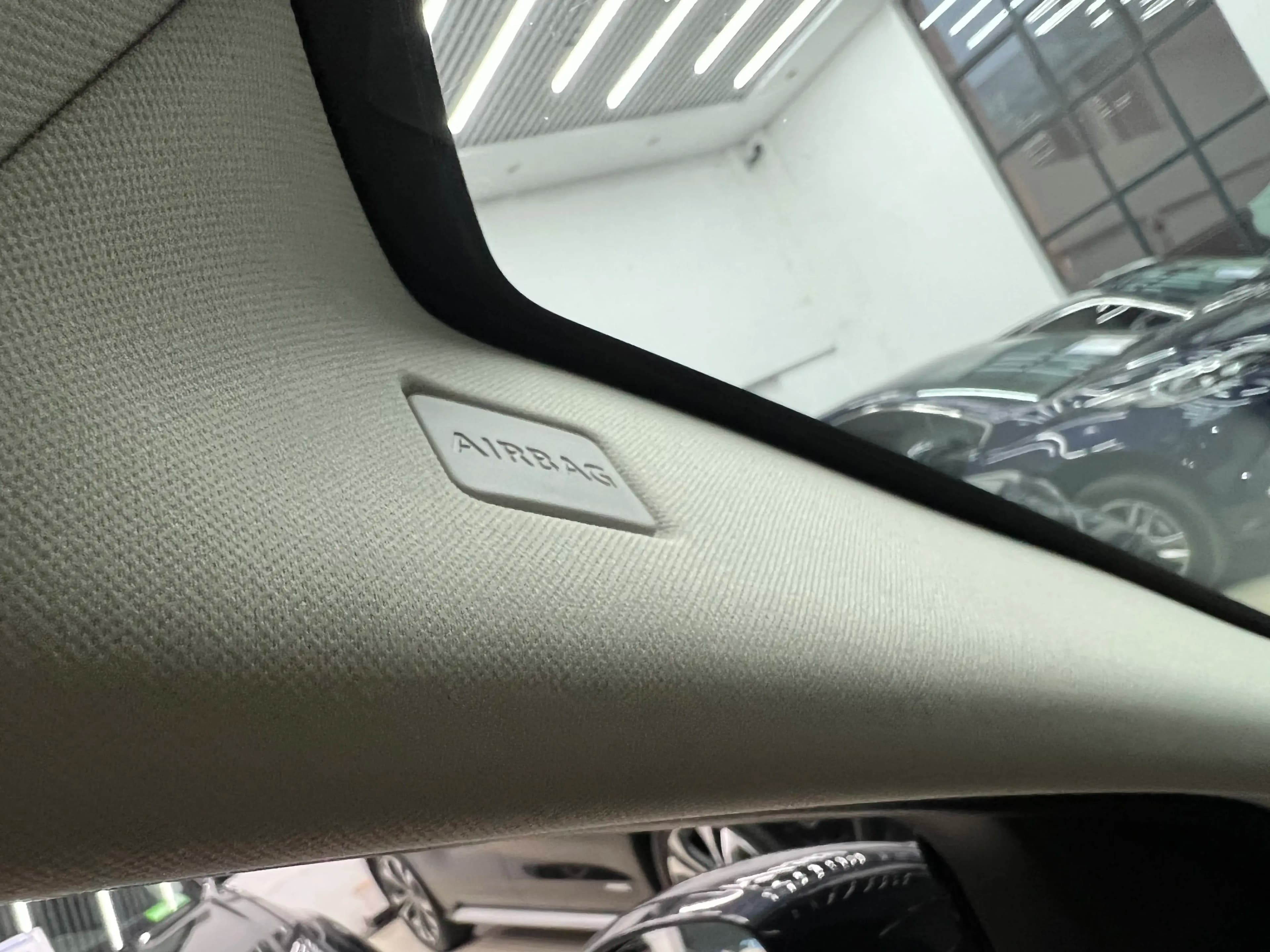 Land Rover Discover Sports 2024 г. 38000 км. — фото 11