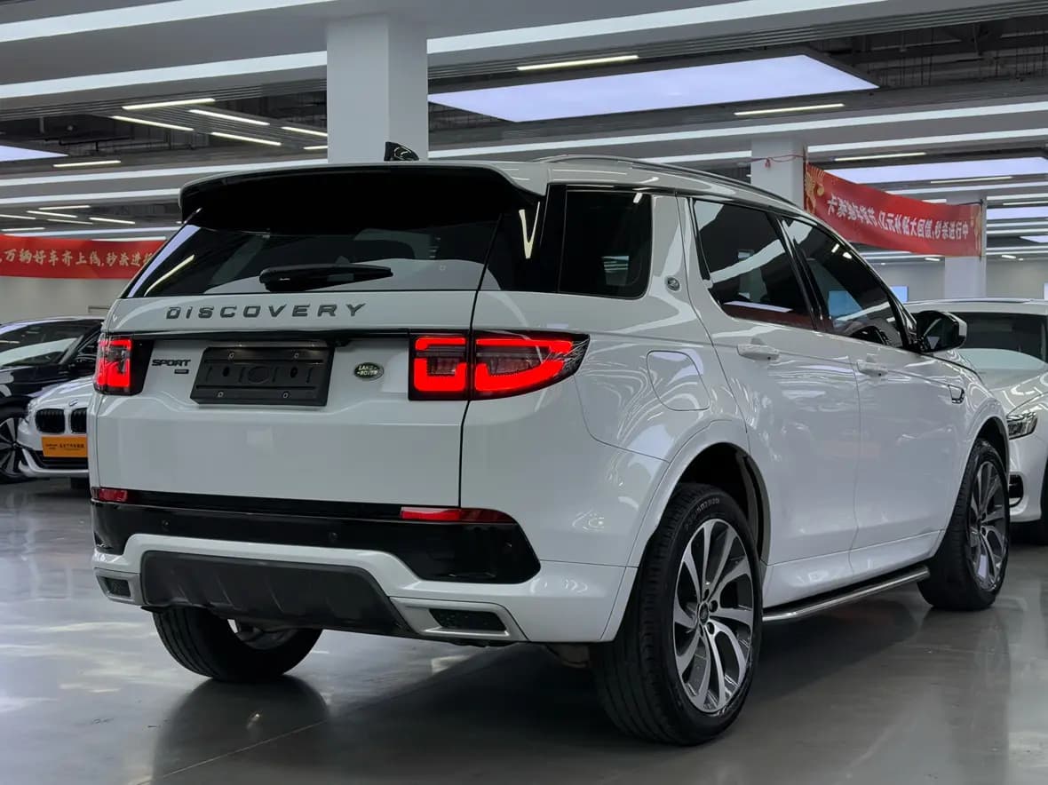 Land Rover Discover Sports 2021 г. 22075 км. — фото 3