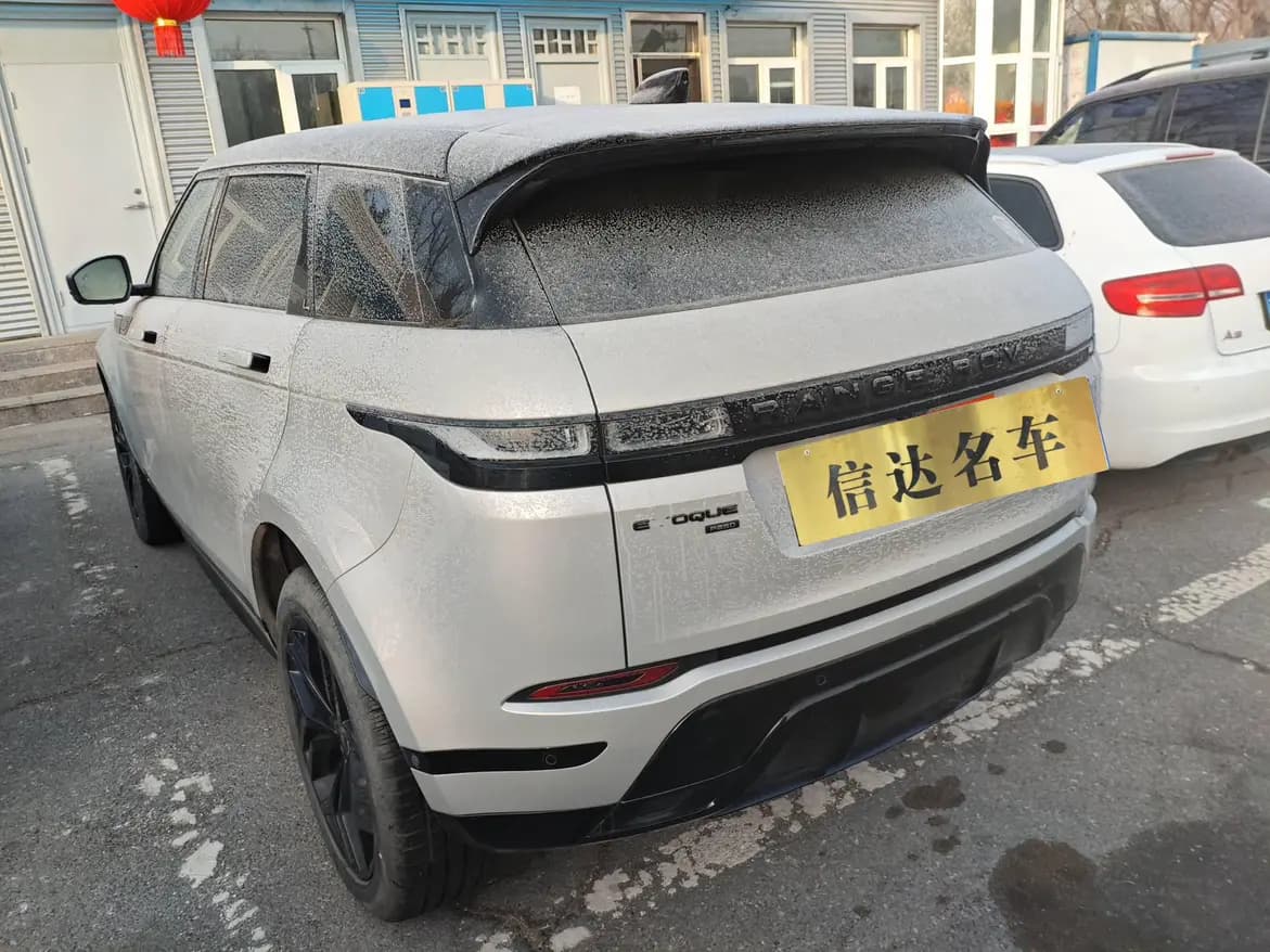 Land Rover Range Rover Evoque 2021 г. 35063 км. — фото 3
