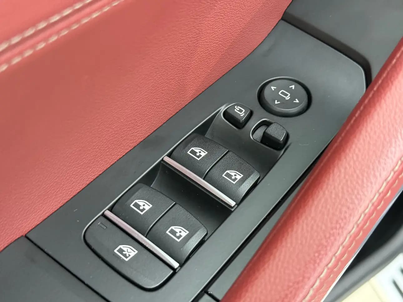 BMW X6 2022 г. 75125 км. — фото 31