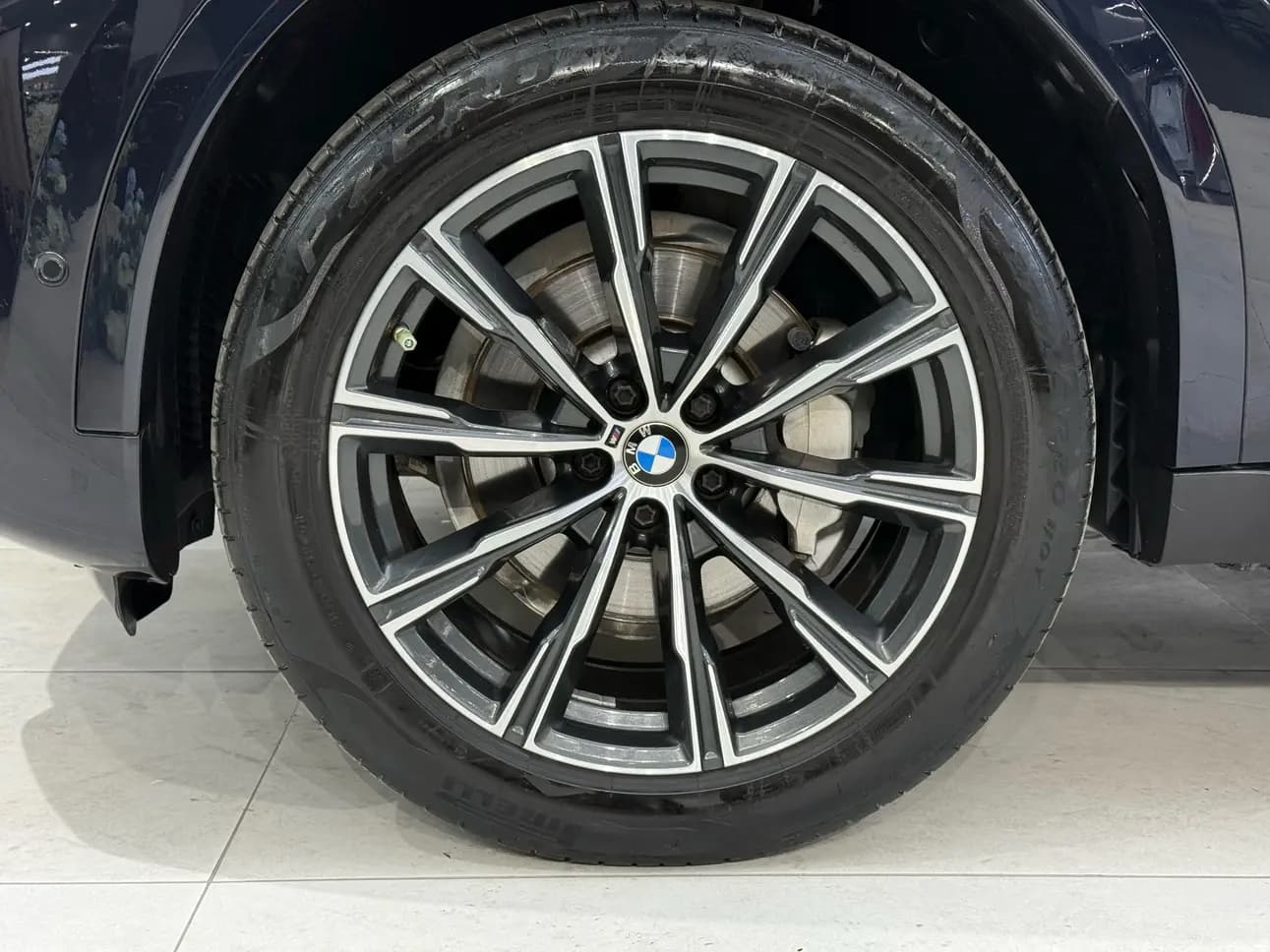 BMW X6 2022 г. 75125 км. — фото 10