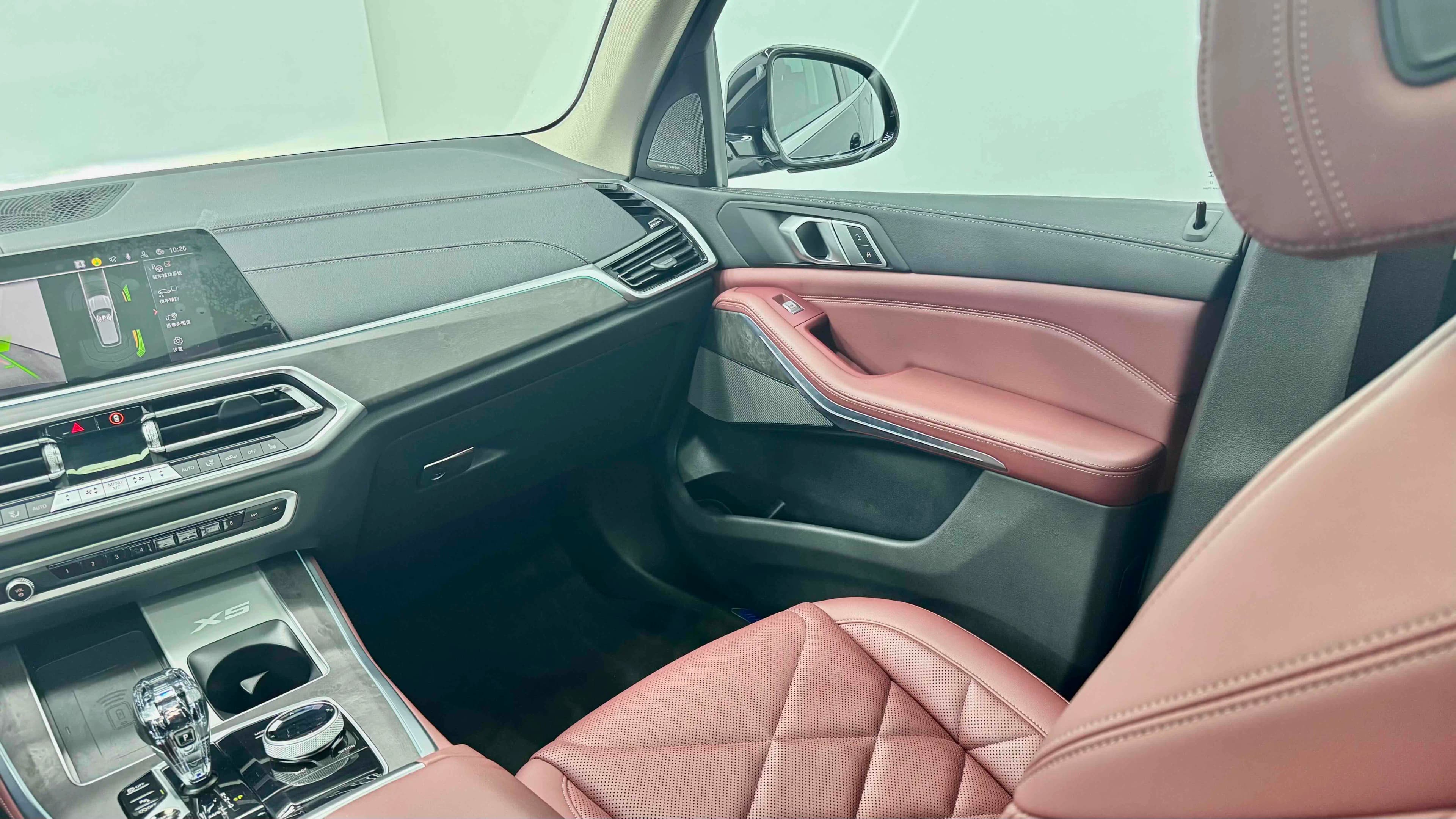 BMW X5 2023 г. 49099 км. — фото 24