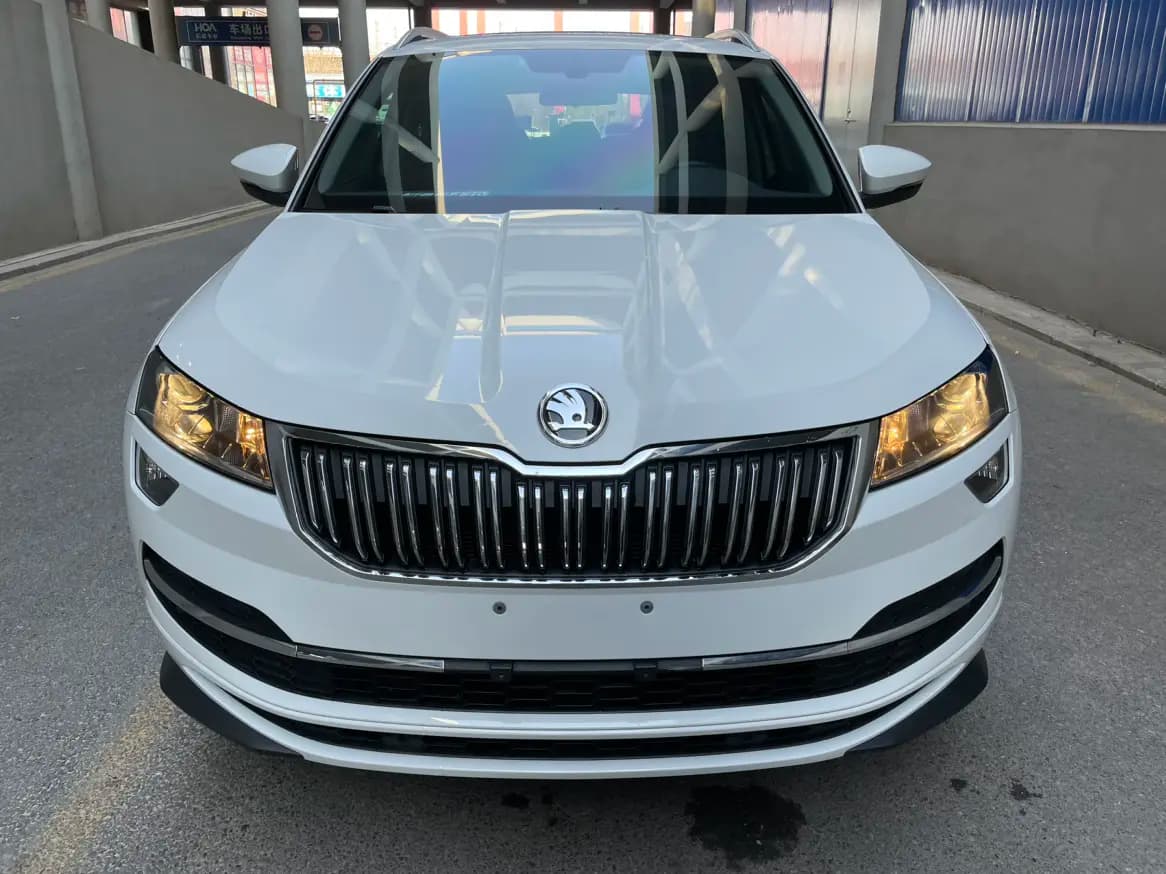 Skoda Karoq 2023 г. 24064 км. — фото 2