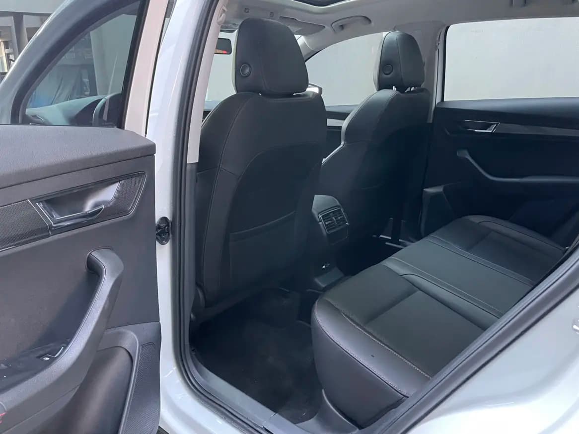 Skoda Karoq 2023 г. 24064 км. — фото 14