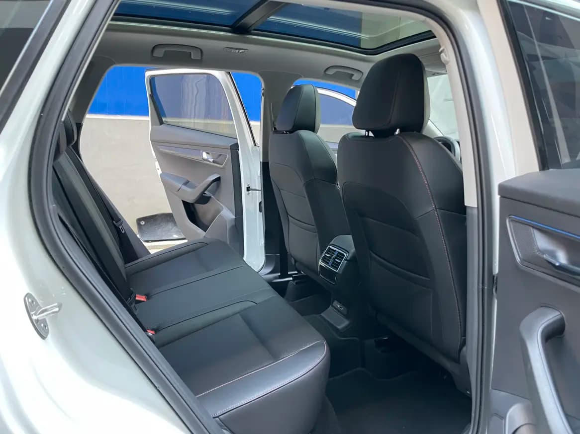 Skoda Karoq 2023 г. 24064 км. — фото 17