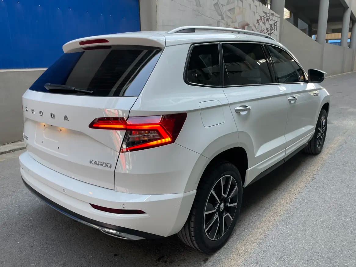 Skoda Karoq 2023 г. 24064 км. — фото 6
