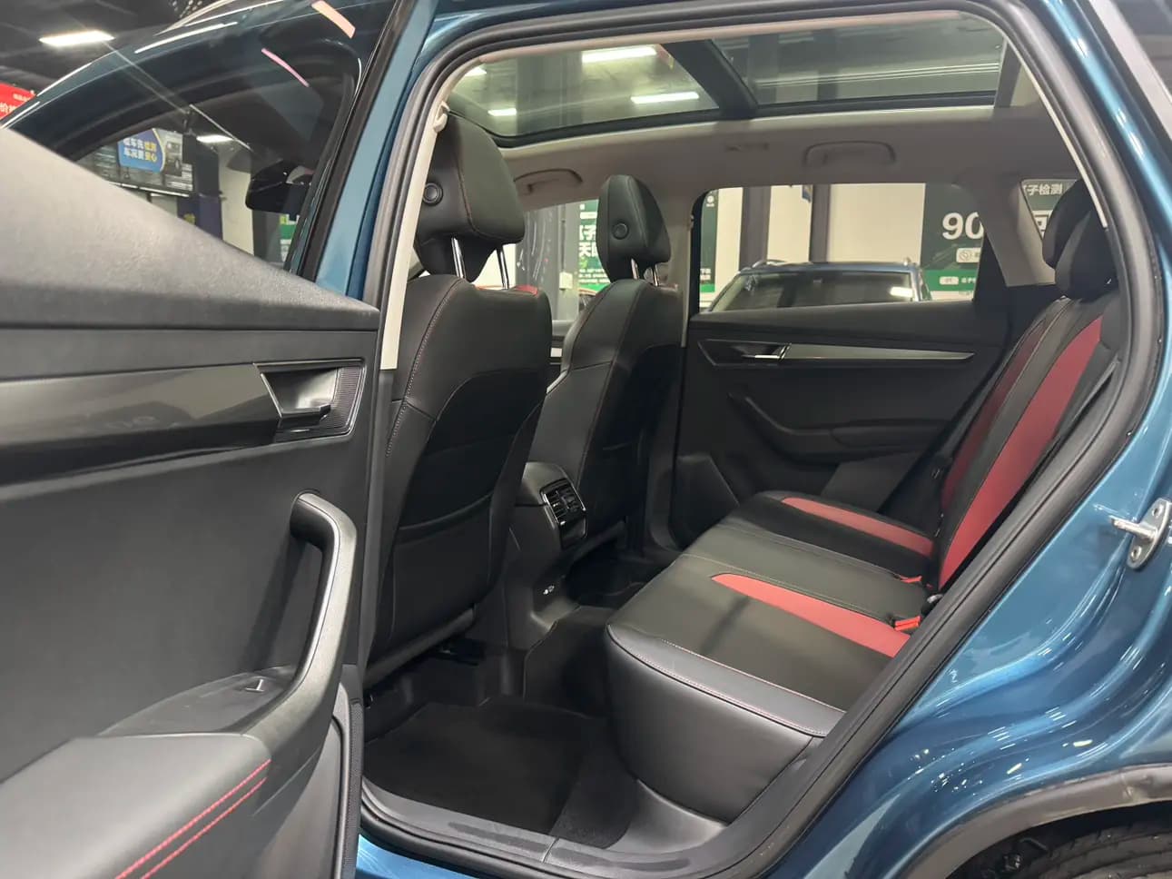 Skoda Karoq 2022 г. 28065 км. — фото 38