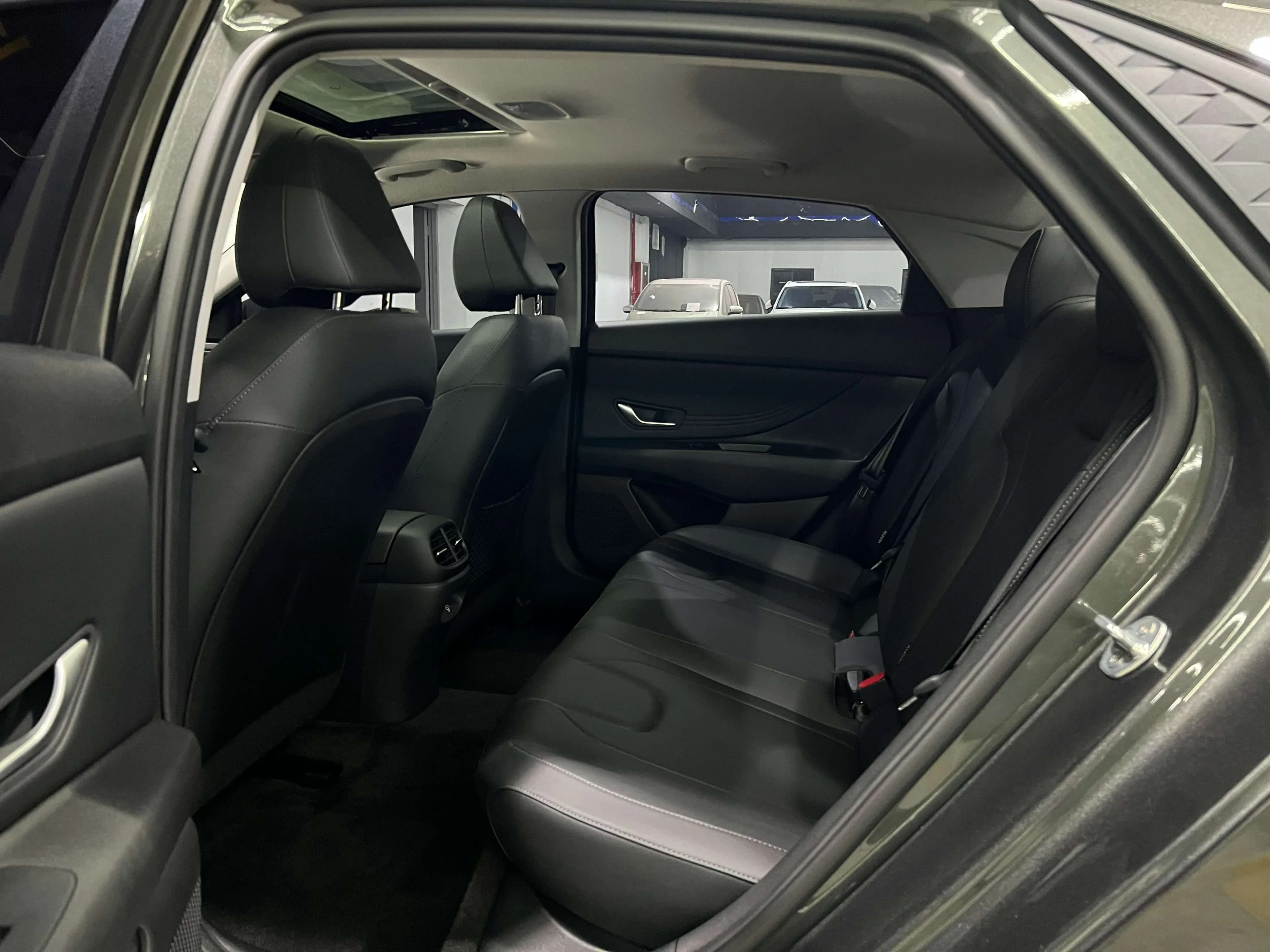 Hyundai Elantra 2025 г. 9054 км. — фото 16