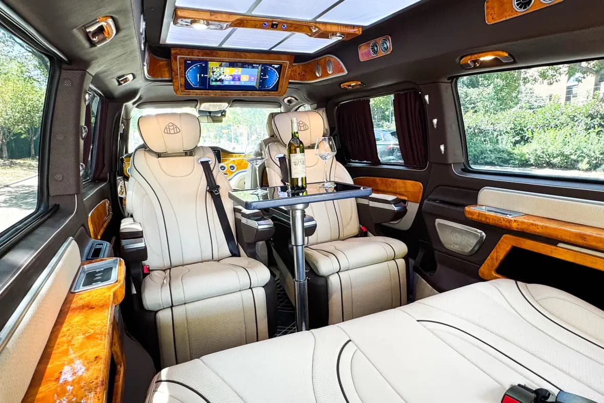 Mercedes-Benz Vito 2023 г. 56013 км. — фото 31