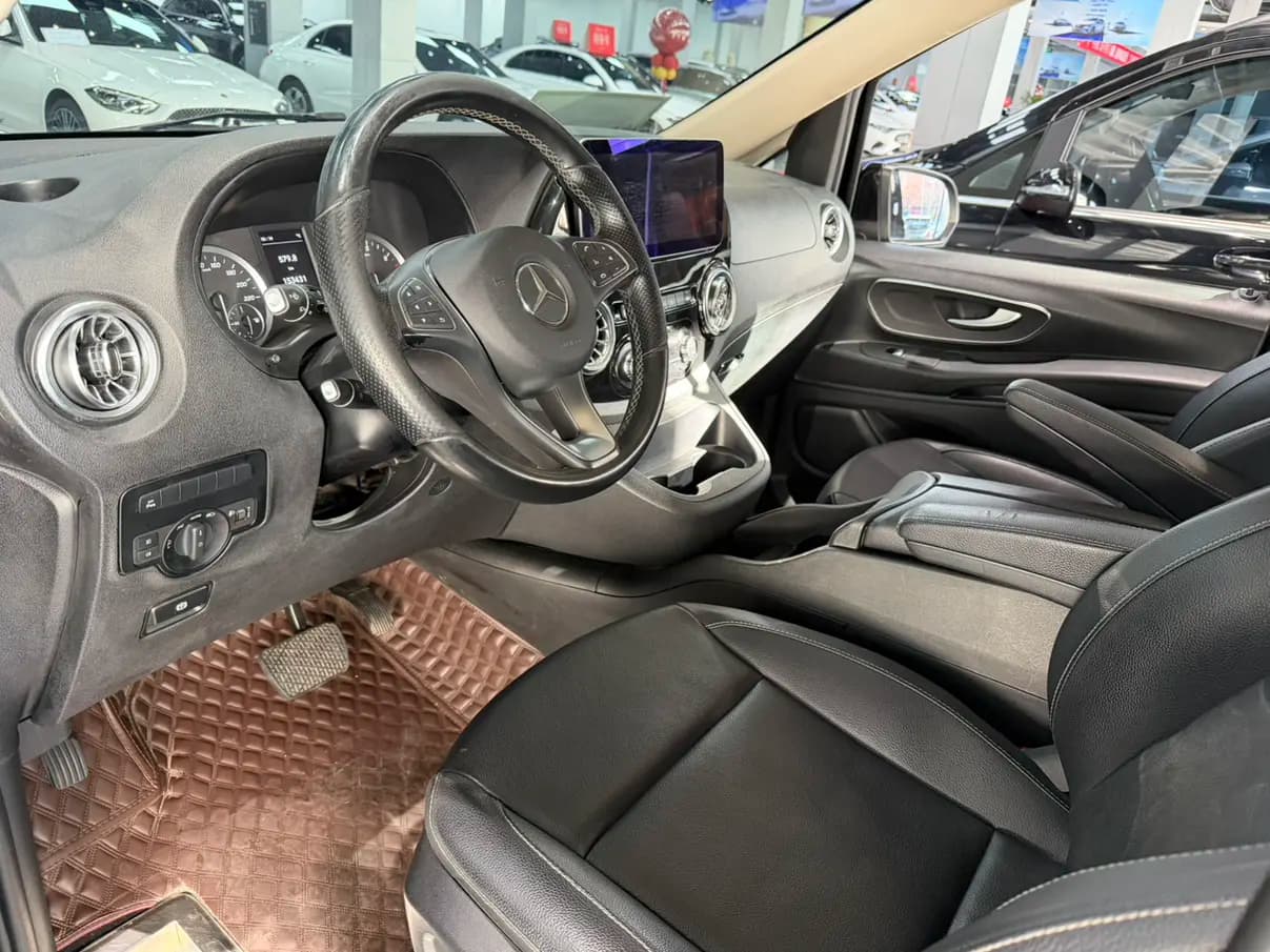 Mercedes-Benz Vito 2021 г. 153015 км. — фото 11