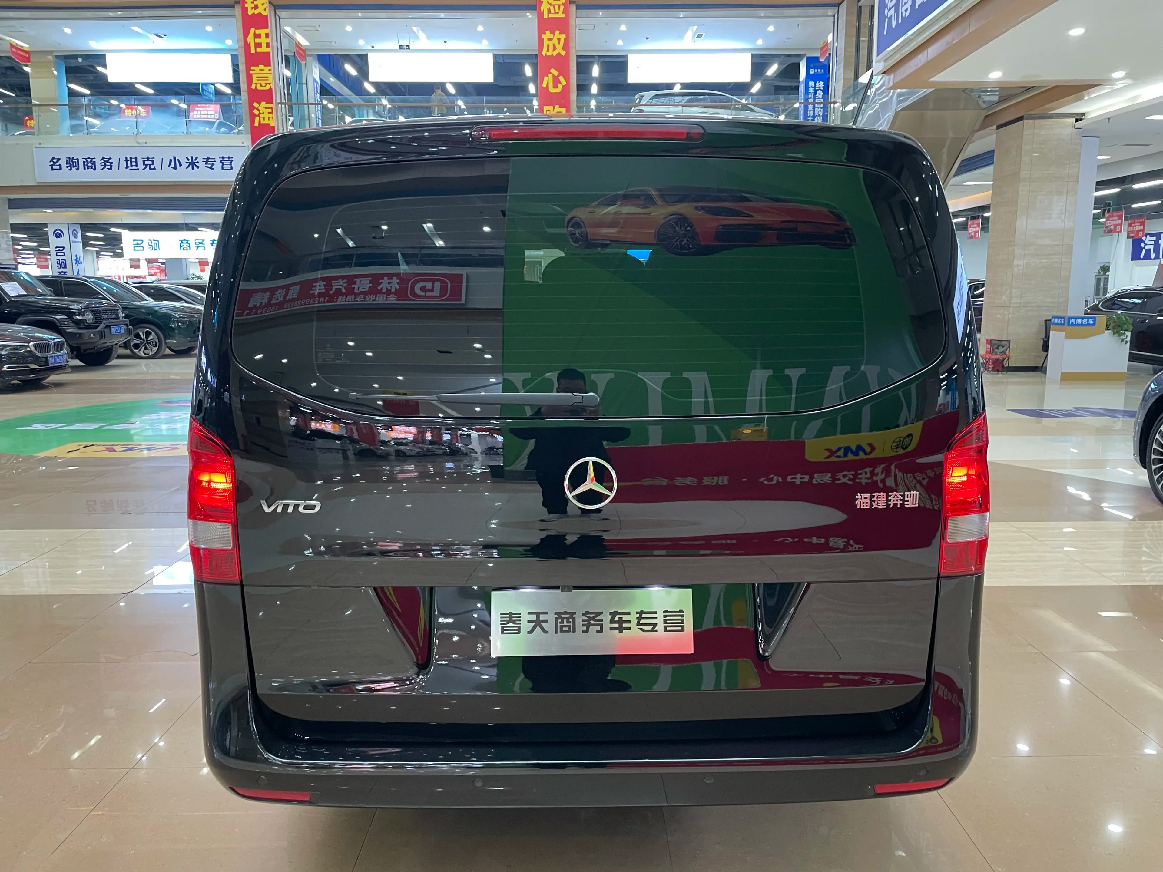 Mercedes-Benz Vito 2023 г. 40540 км. — фото 6