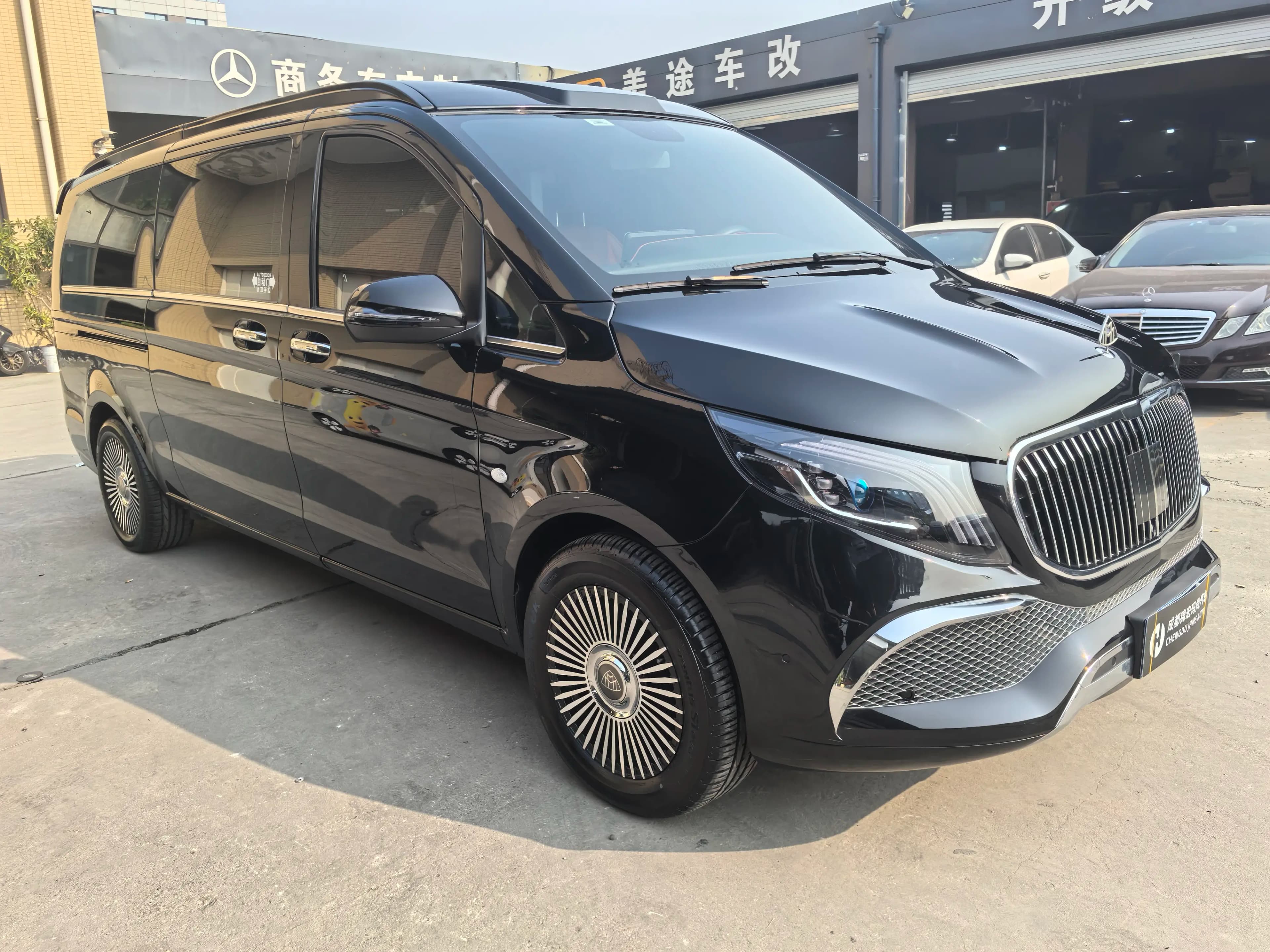 Mercedes-Benz Vito 2023 г. 33041 км. — фото 2