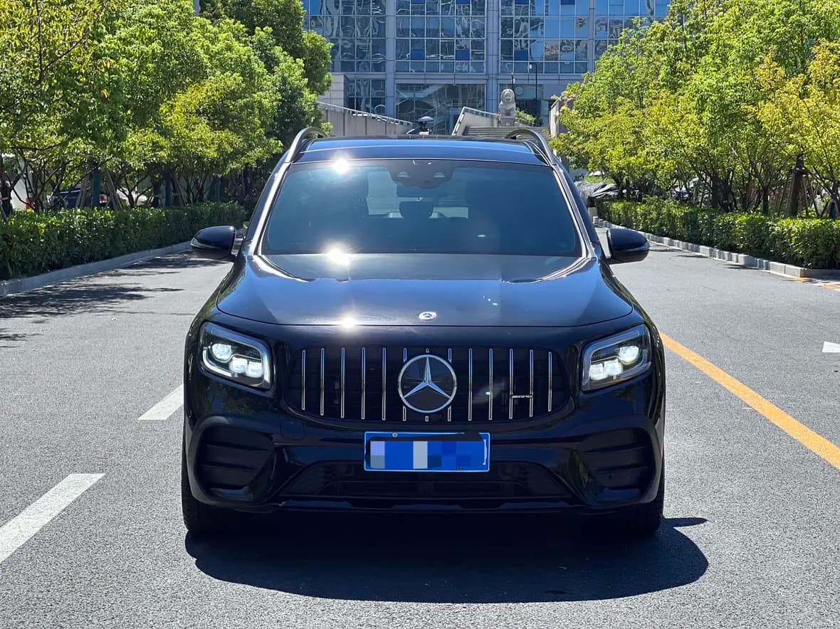 Mercedes-Benz GLB AMG 2023 г. 55026 км. — фото 2