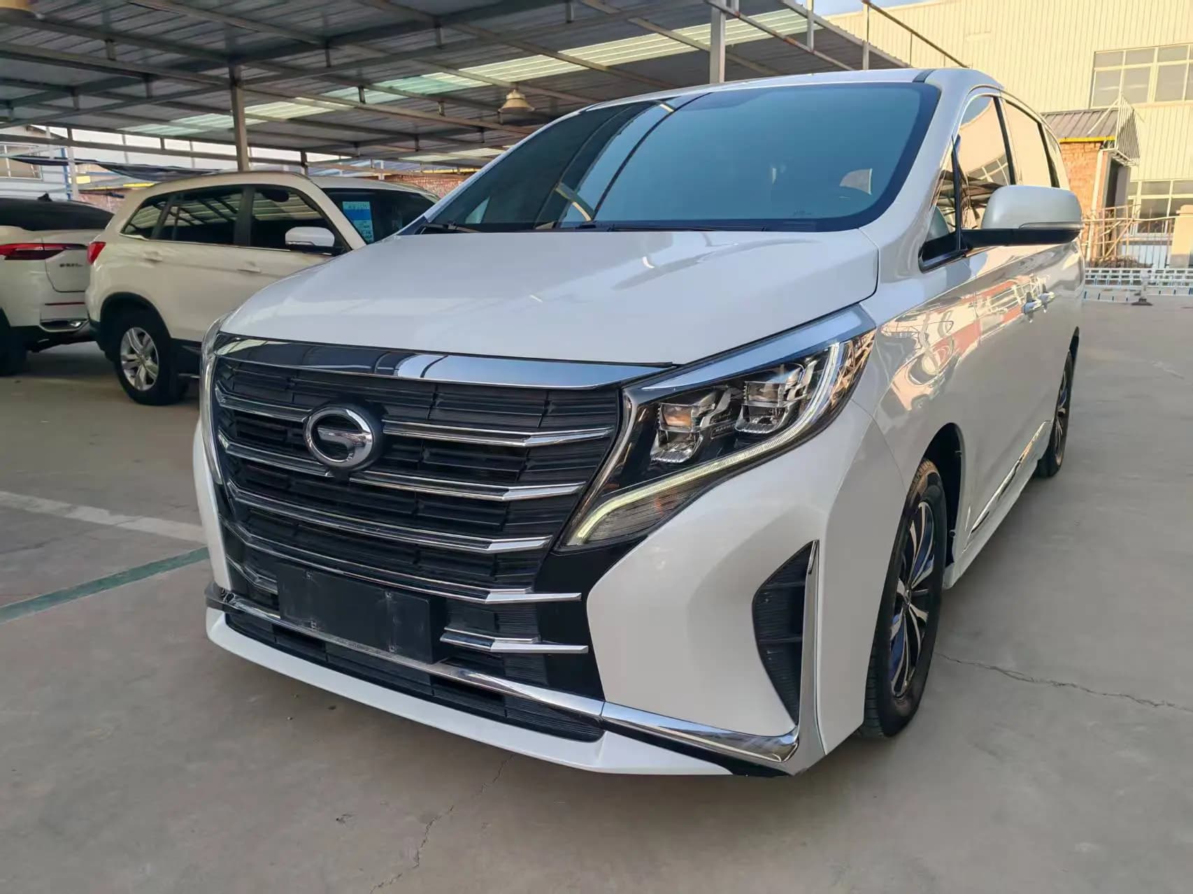 GAC Trumpchi M8 2023 г. 40064 км.