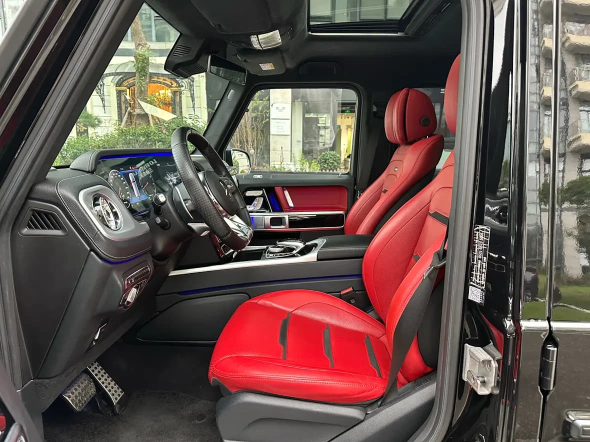 Mercedes-Benz G-Class AMG 2023 г. 24953 км. — фото 12
