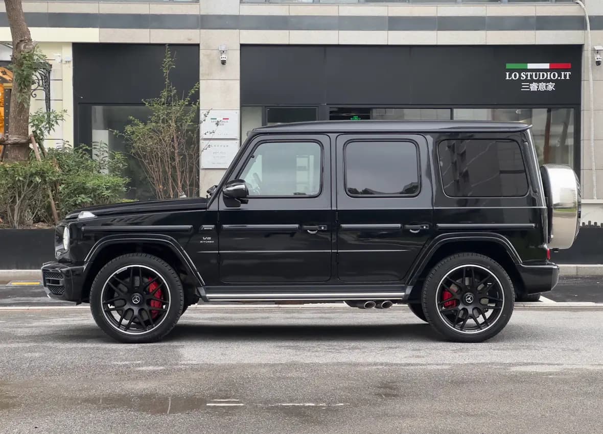 Mercedes-Benz G-Class AMG 2023 г. 24953 км. — фото 4