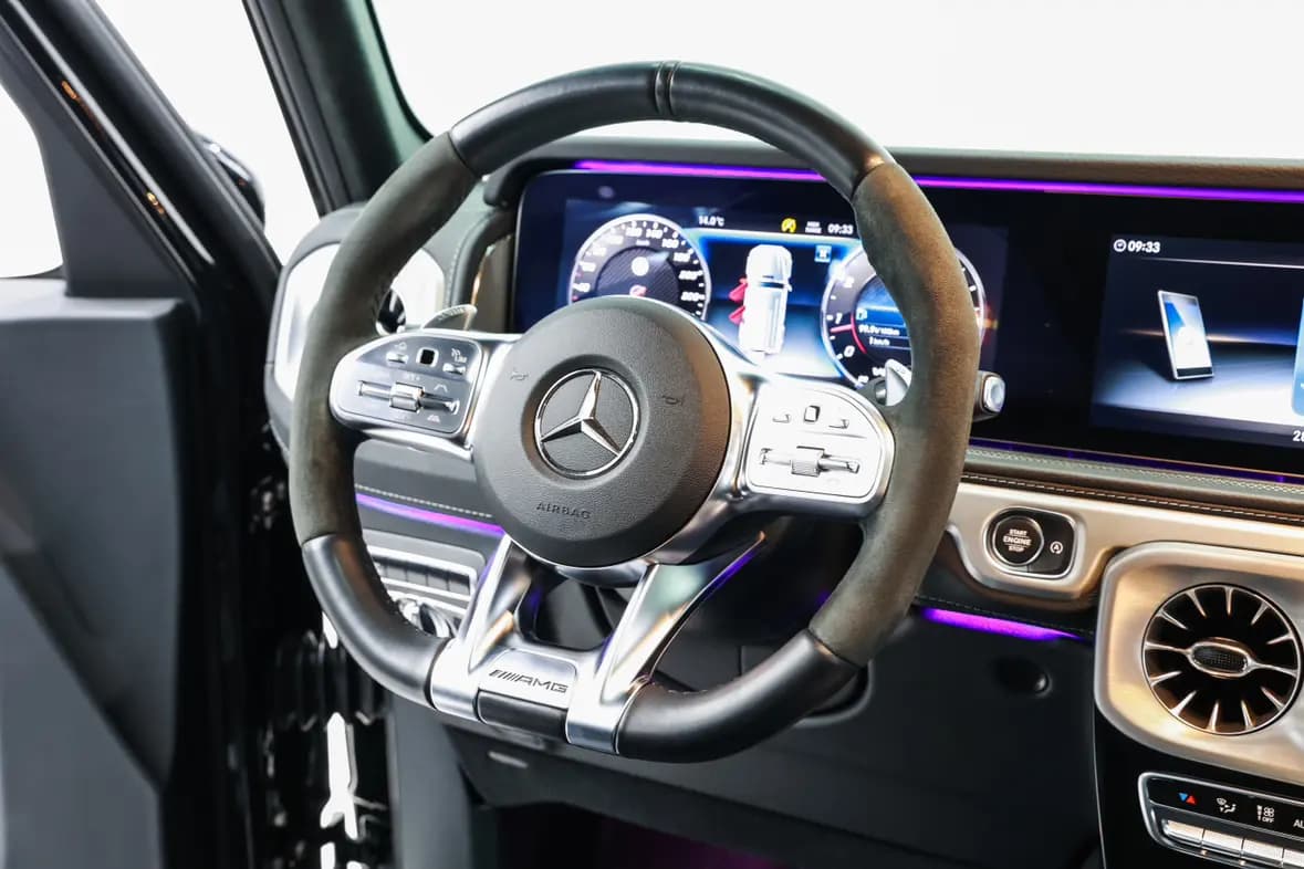 Mercedes-Benz G-Class AMG 2023 г. 39085 км. — фото 17