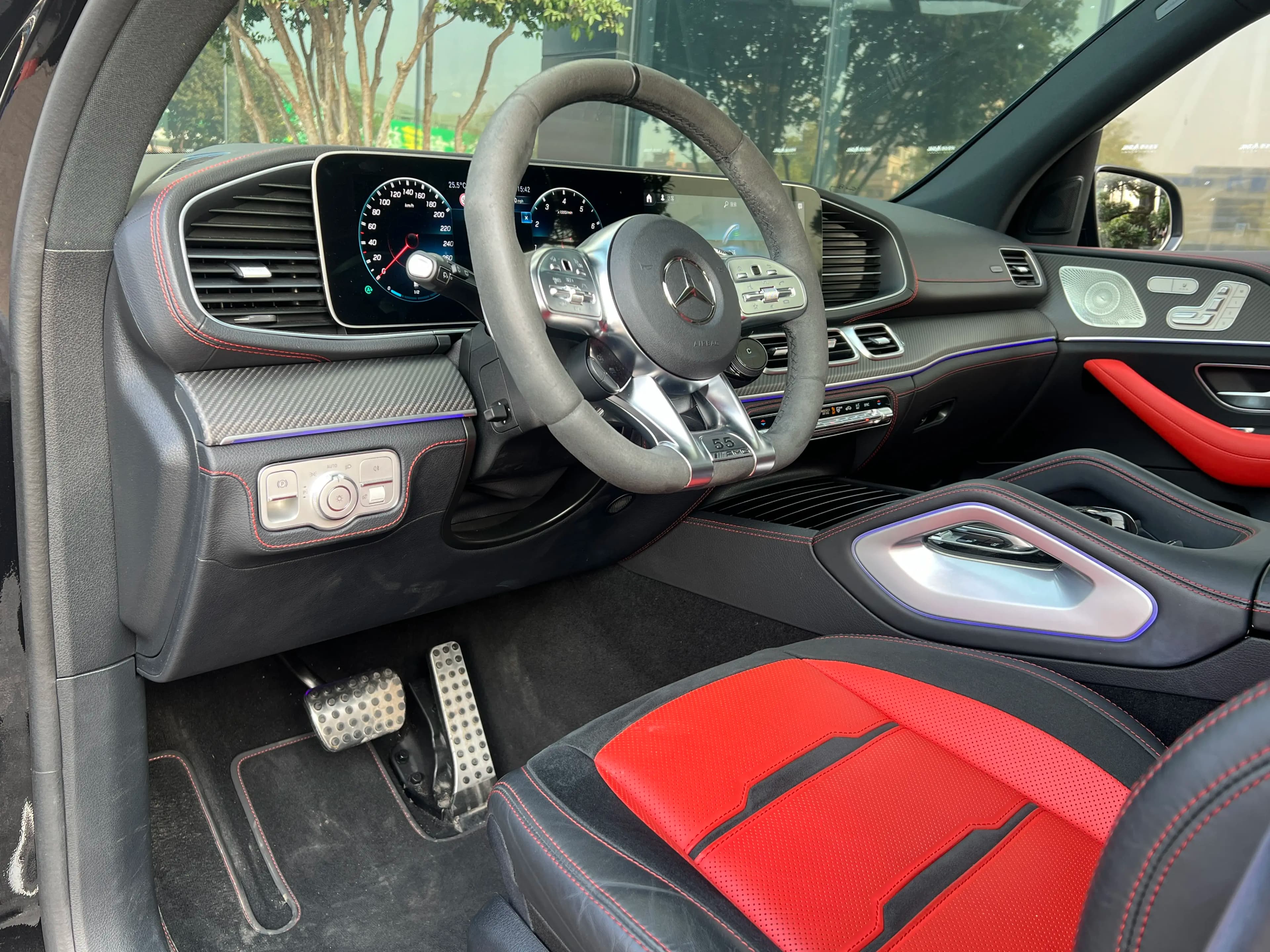 Mercedes-Benz GLE AMG 2023 г. 24031 км. — фото 7