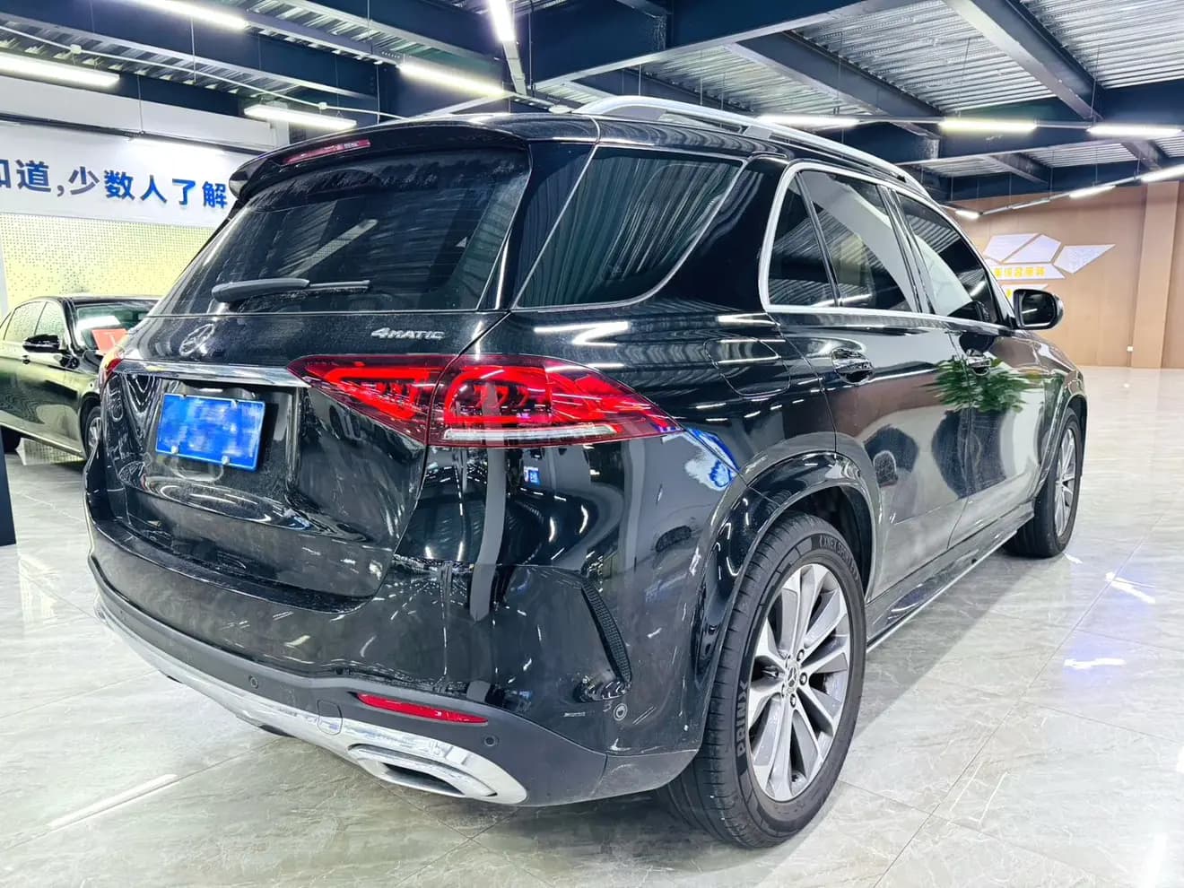 Mercedes-Benz GLE 2023 г. 26081 км. — фото 3