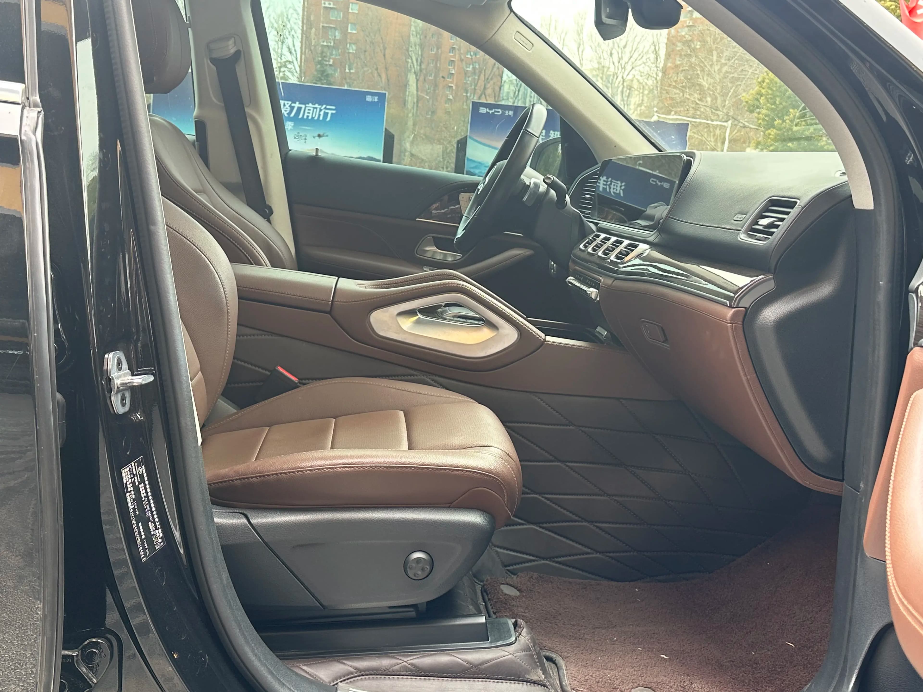 Mercedes-Benz GLE 2023 г. 23080 км. — фото 8