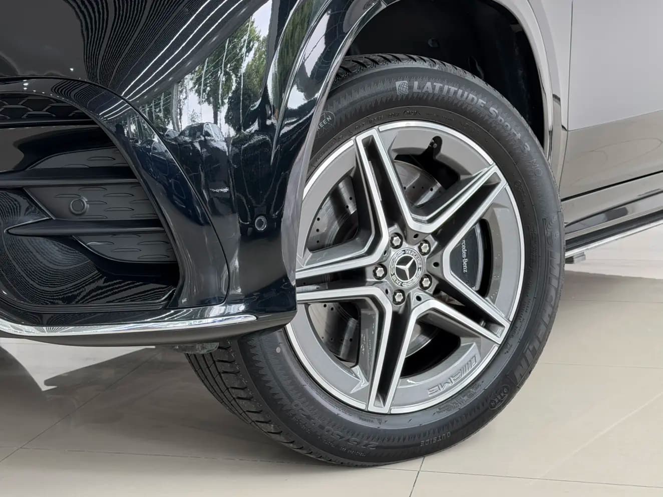 Mercedes-Benz GLE 2024 г. 27078 км. — фото 6