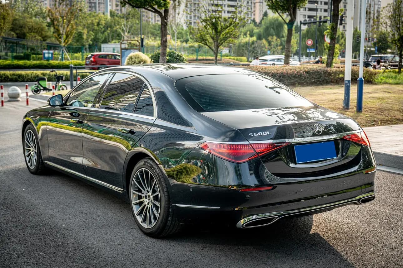 Mercedes-Benz Mercedes Benz S Class 2022 г. 50128 км. — фото 4