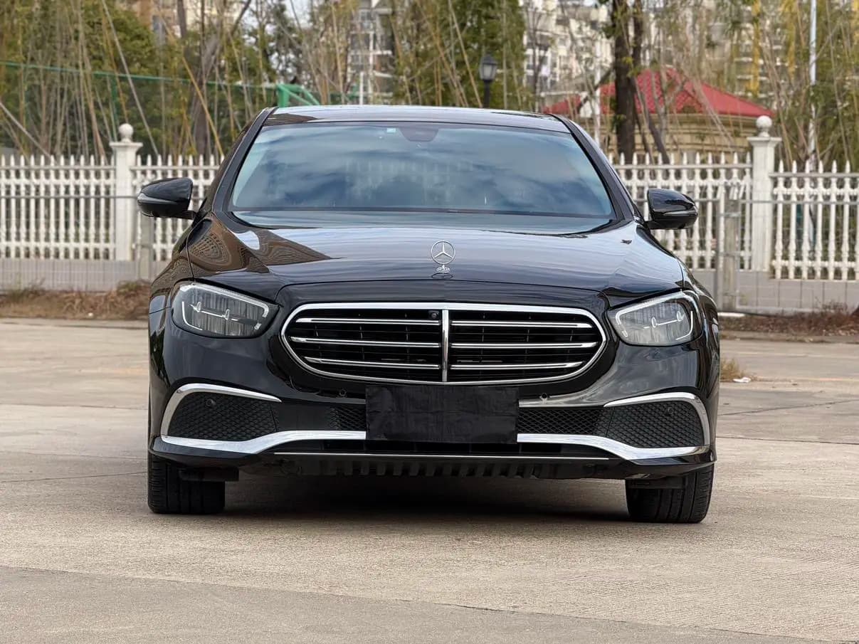 Mercedes-Benz E-Class 2021 г. 80133 км. — фото 2
