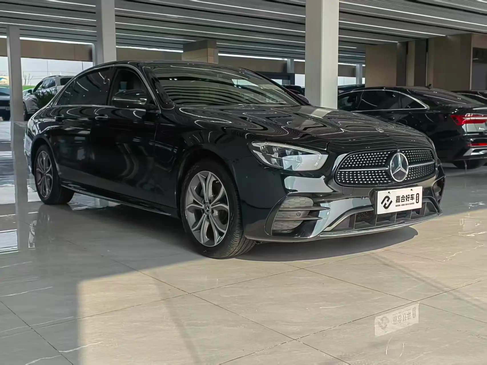 Mercedes-Benz E-Class 2022 г. 62148 км. — фото 3