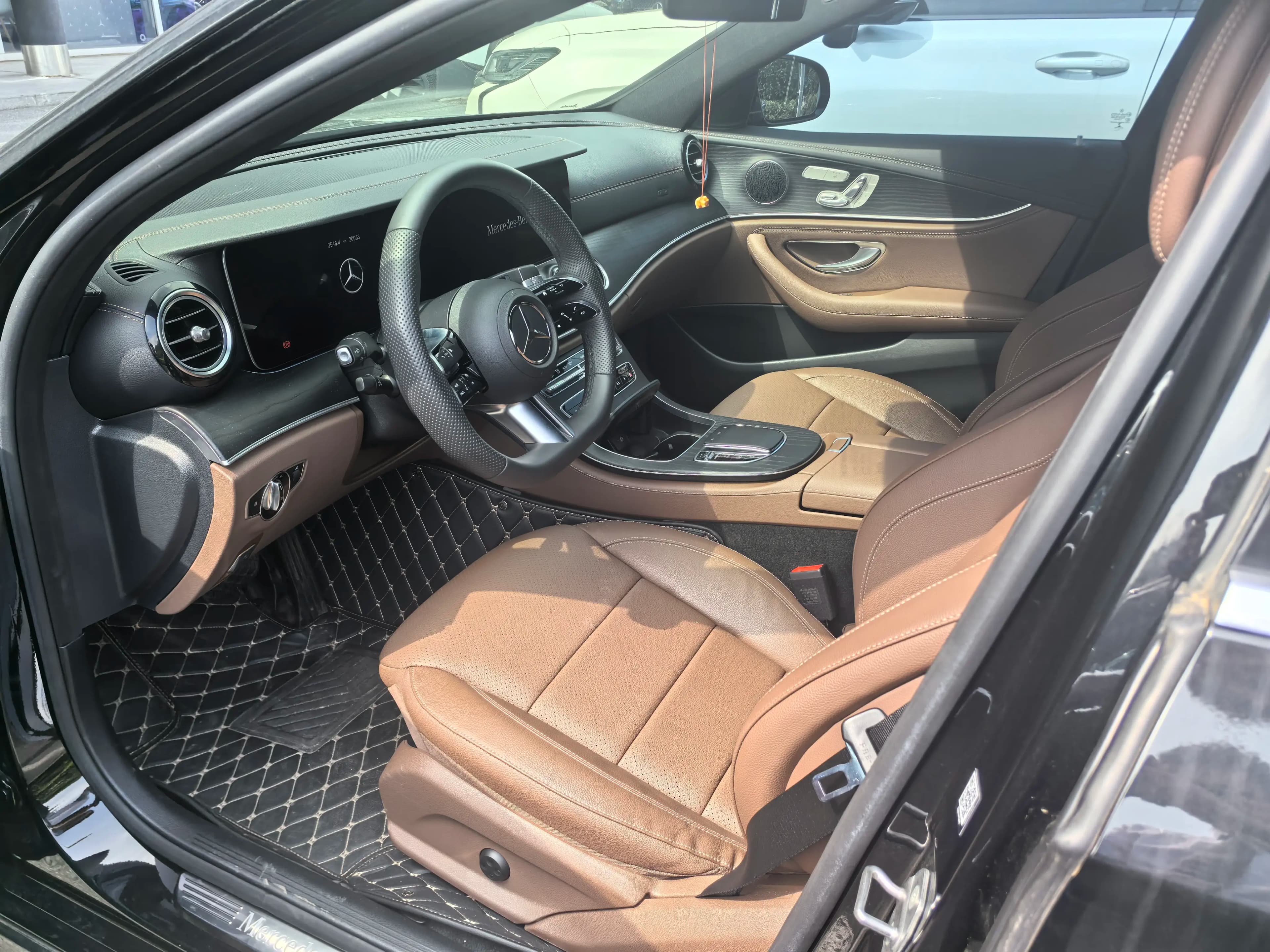 Mercedes-Benz E-Class 2023 г. 20144 км. — фото 7