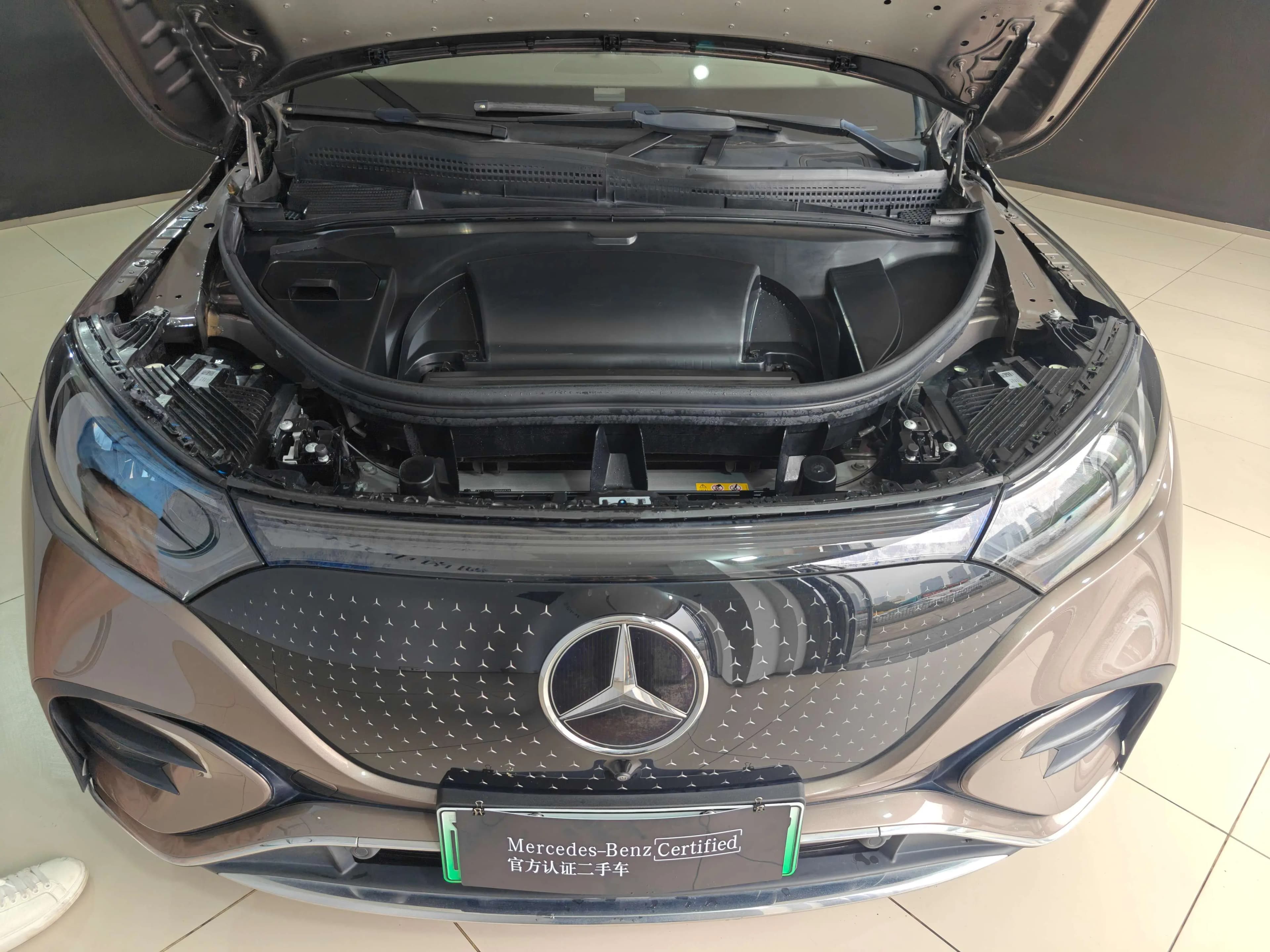 Mercedes-Benz EQE SUV 2023 г. 75133 км. — фото 3