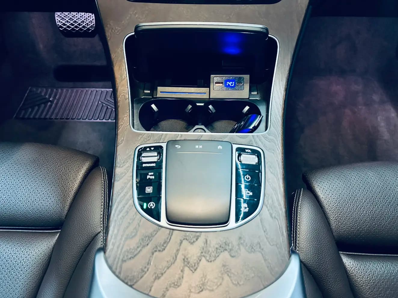 Mercedes-Benz GLC 2021 г. 92035 км. — фото 11