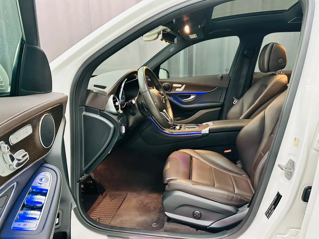 Mercedes-Benz GLC 2021 г. 92035 км. — фото 22