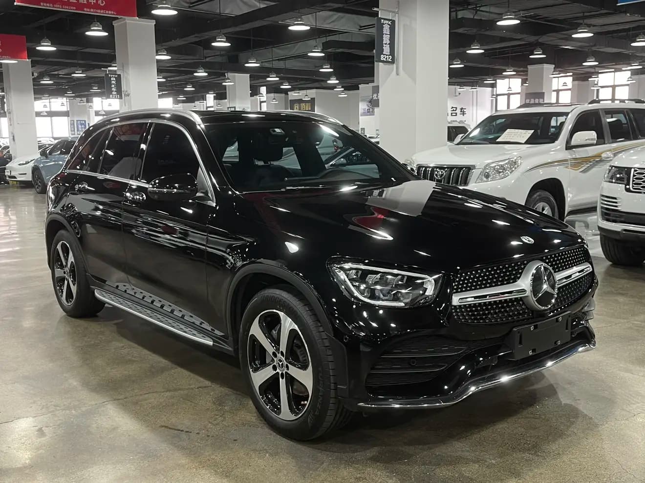 Mercedes-Benz GLC 2023 г. 65037 км. — фото 3