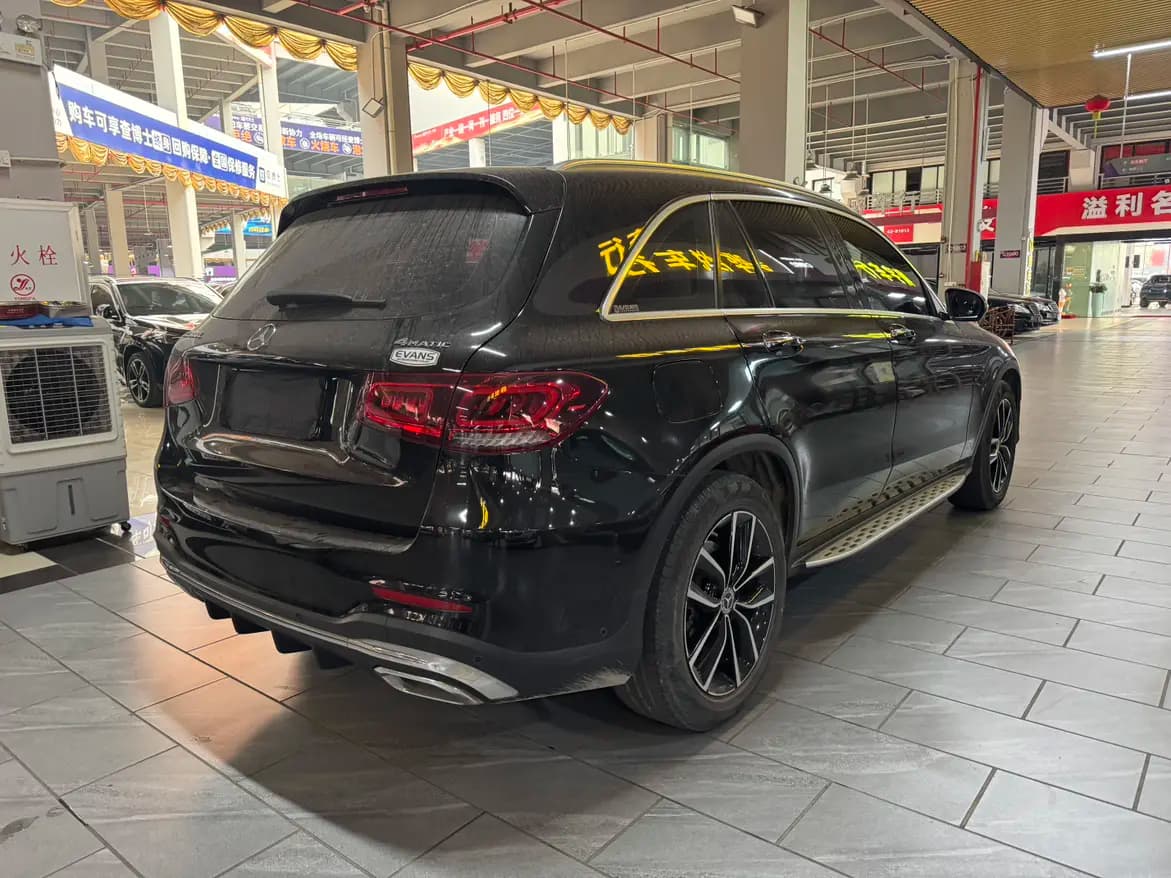 Mercedes-Benz GLC 2022 г. 65040 км. — фото 4